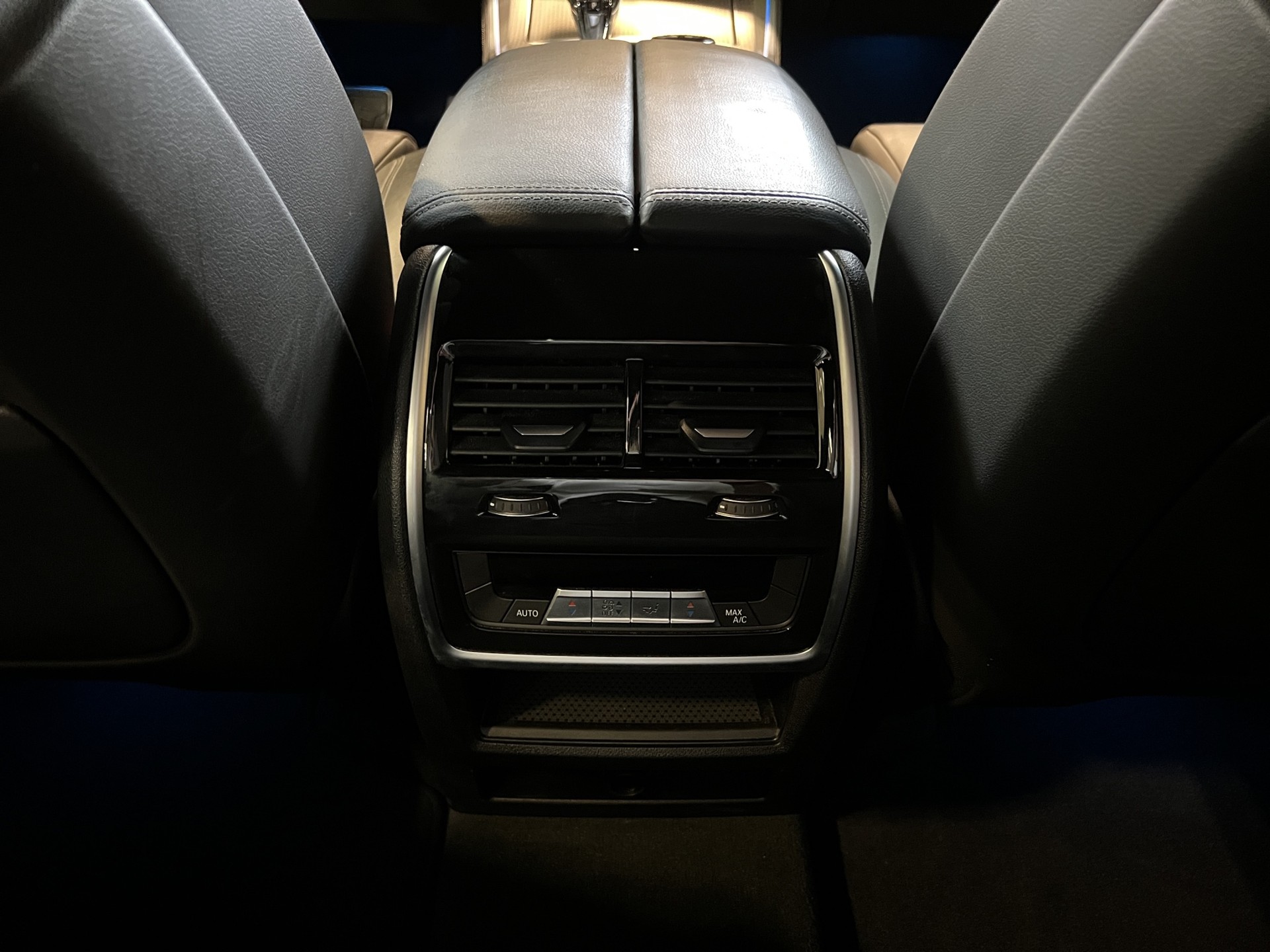 BMW X5 45e xDrive M Sport-image-10