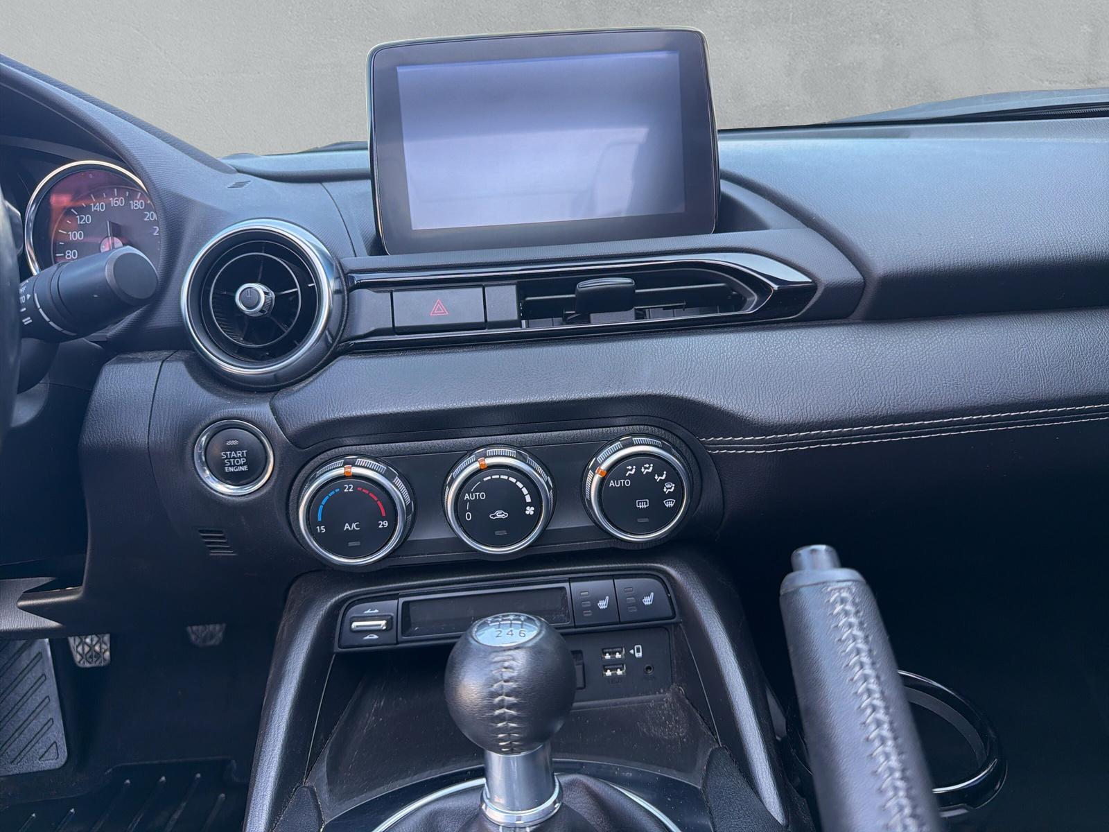 MAZDA MX-5 RF 2.0 Revolution (CH)-image-17