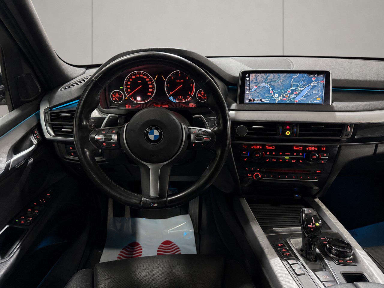 BMW X5 xDrive 25d Steptronic M-Sport-image-12