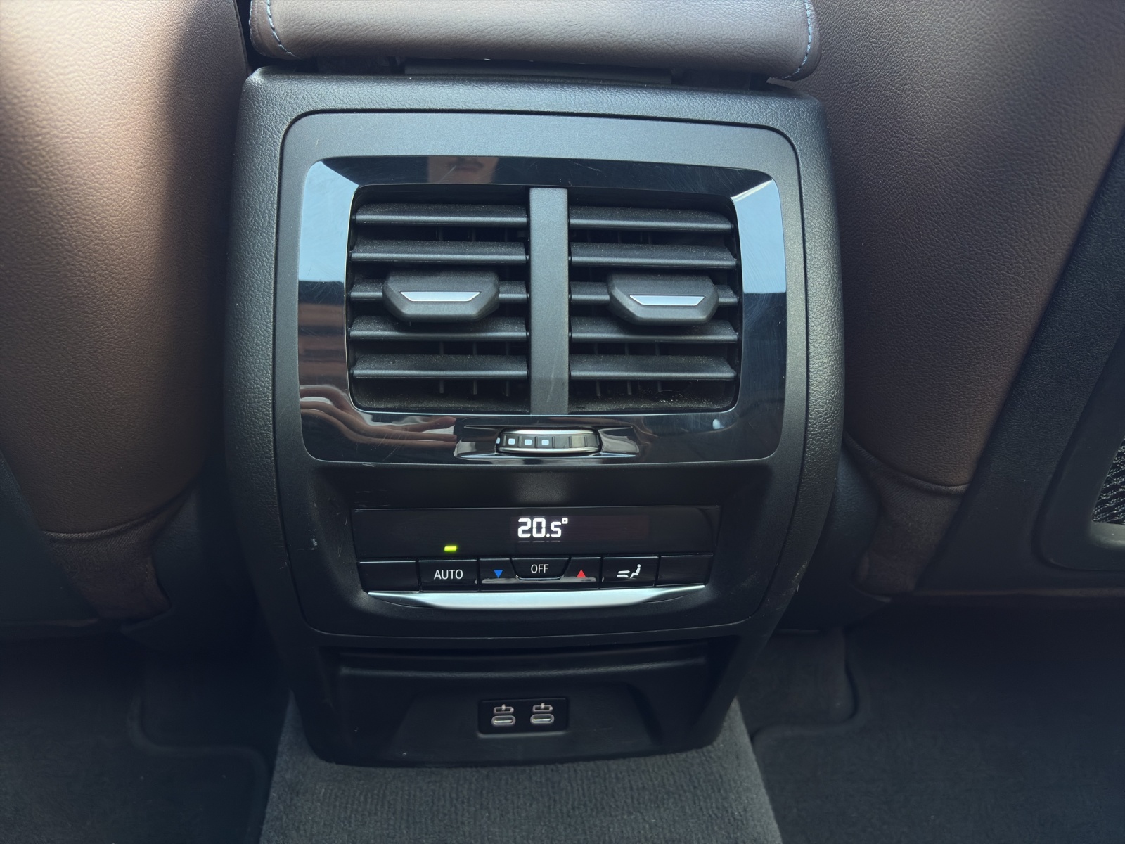 BMW X3 xDrive30i-image-16