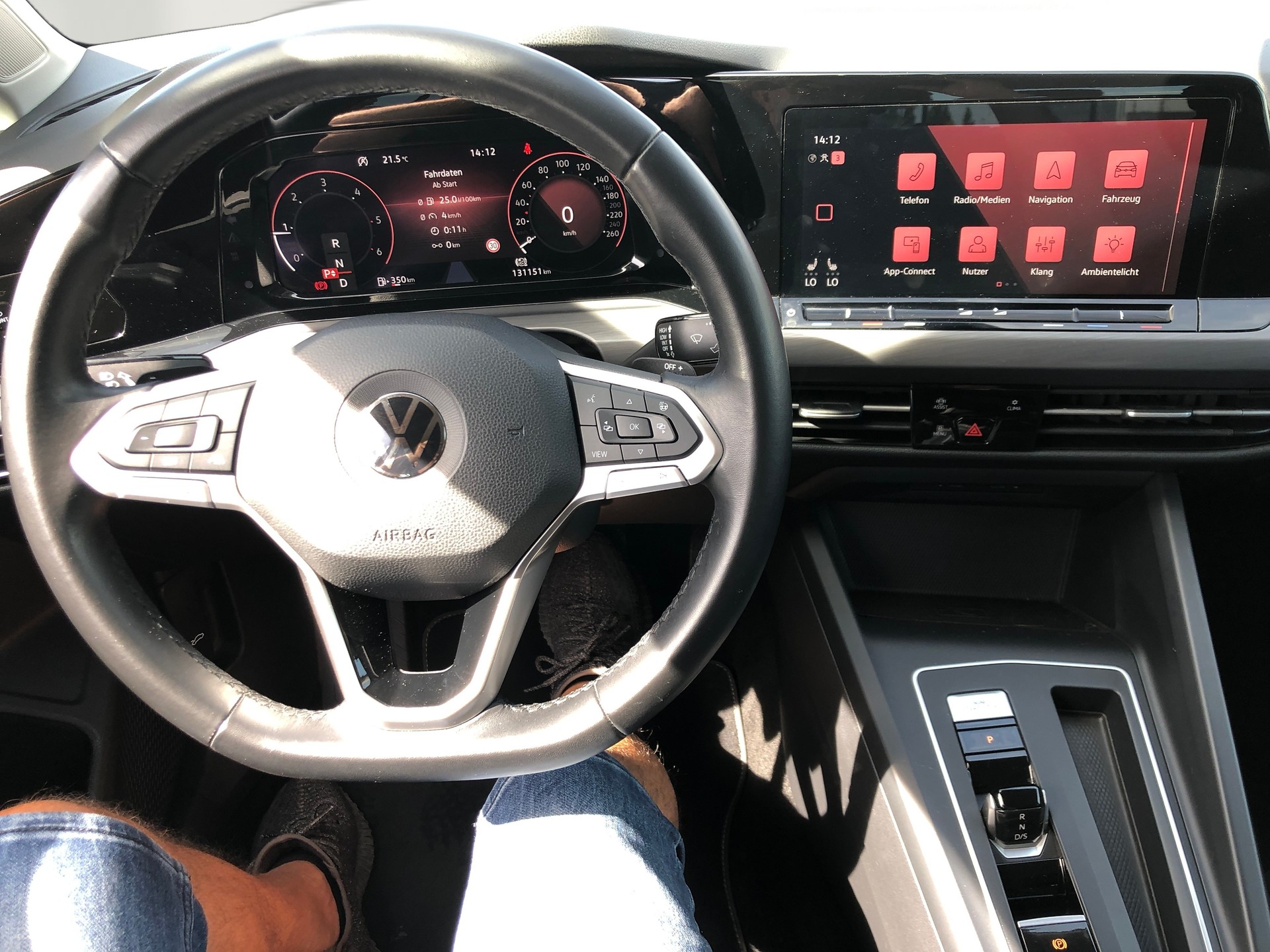 VW Golf 2.0 TDI Style DSG-image-10