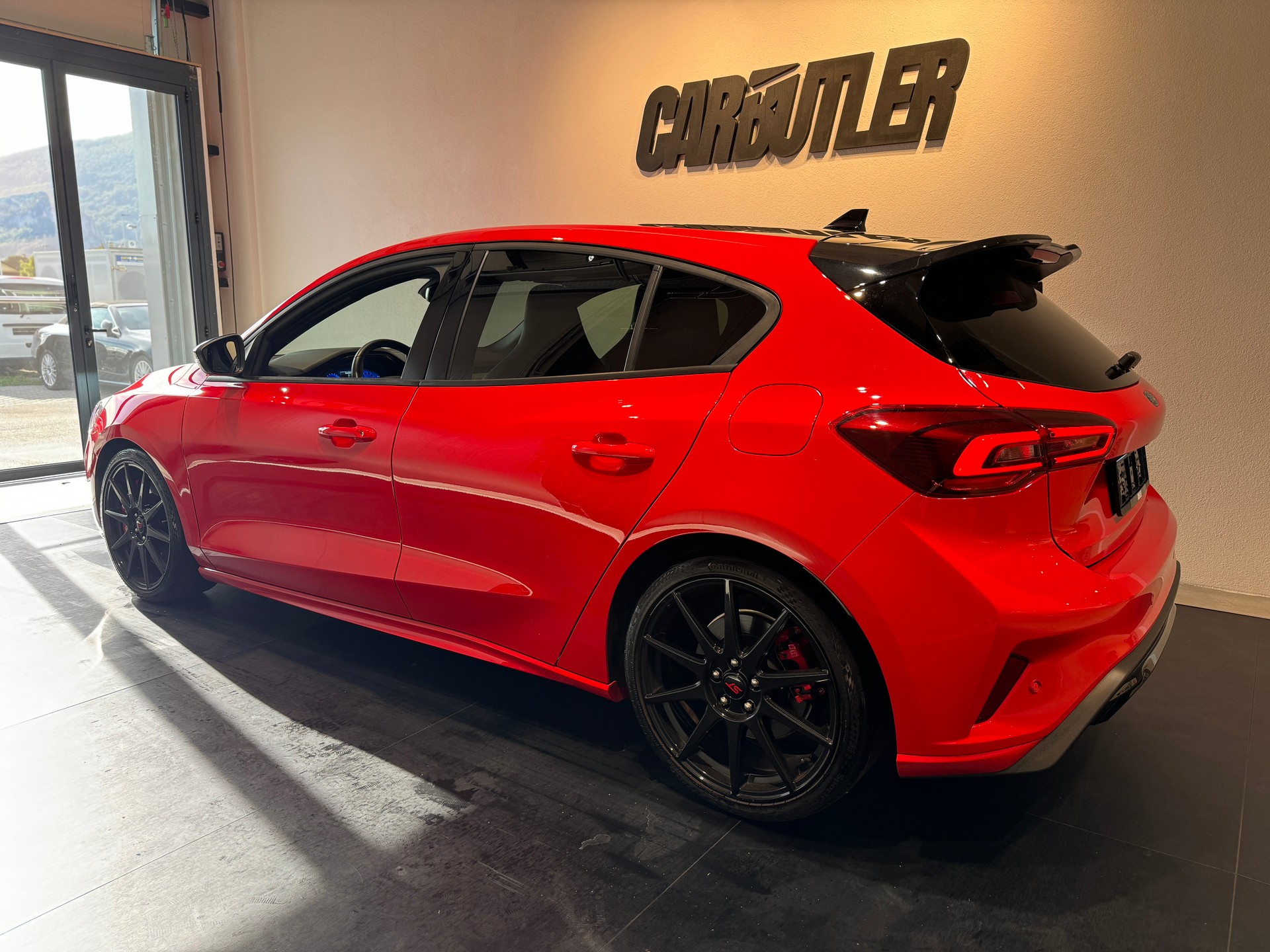 FORD Focus 2.3 ST X TRACK PACK - RACE RED 🚀 🏎️-image-10