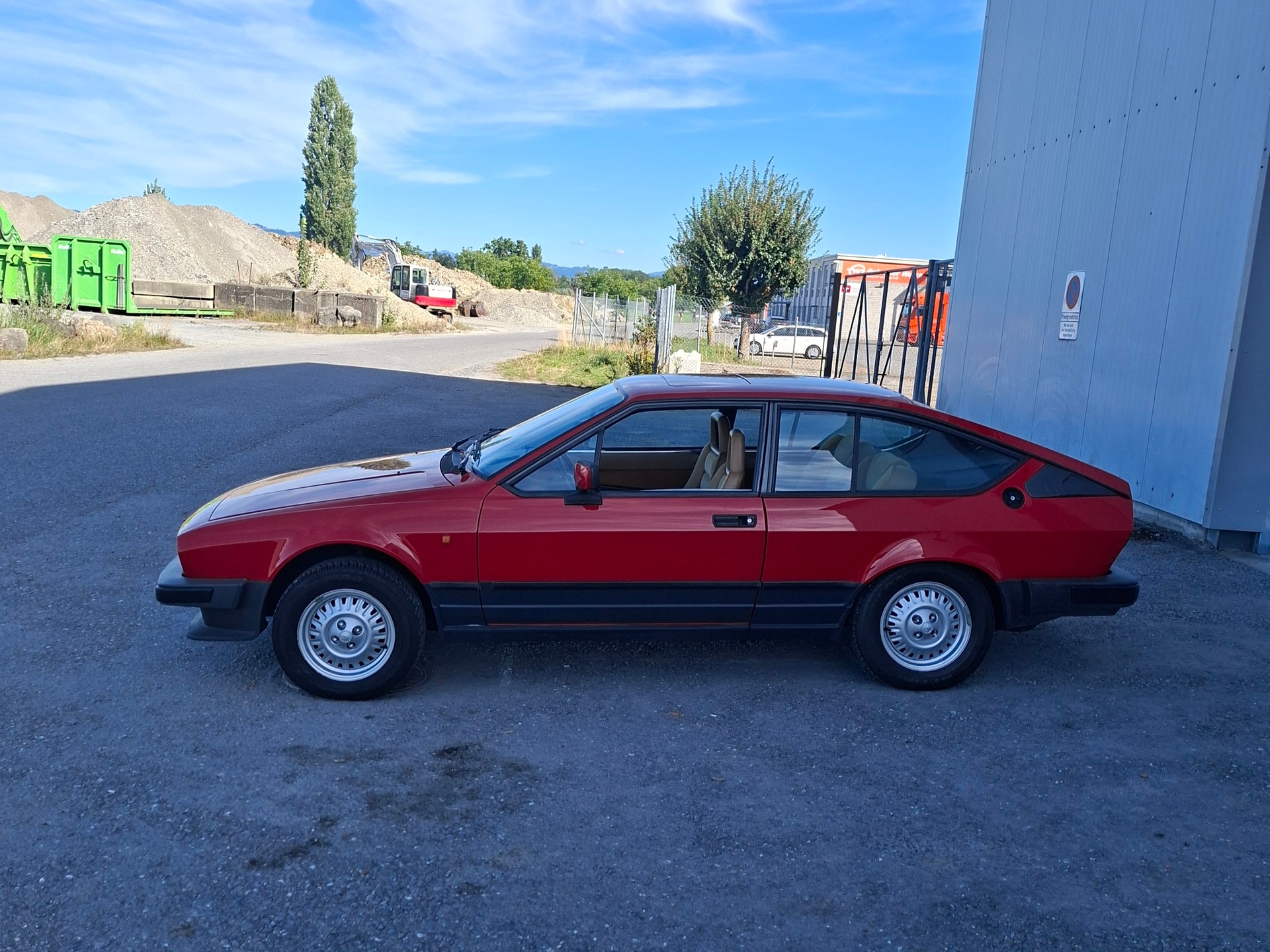 ALFA ROMEO GTV 2.0 L Alfetta-showroom-element-1