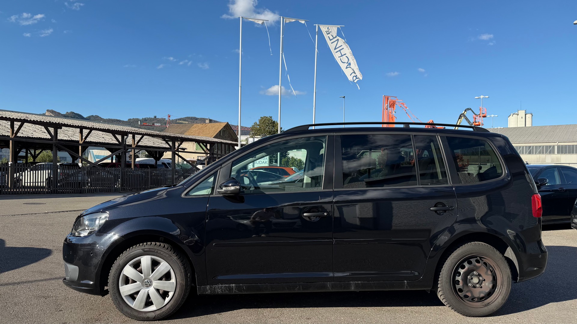 VW Touran 1.4 TSI Comfortline DSG-showroom-element-2