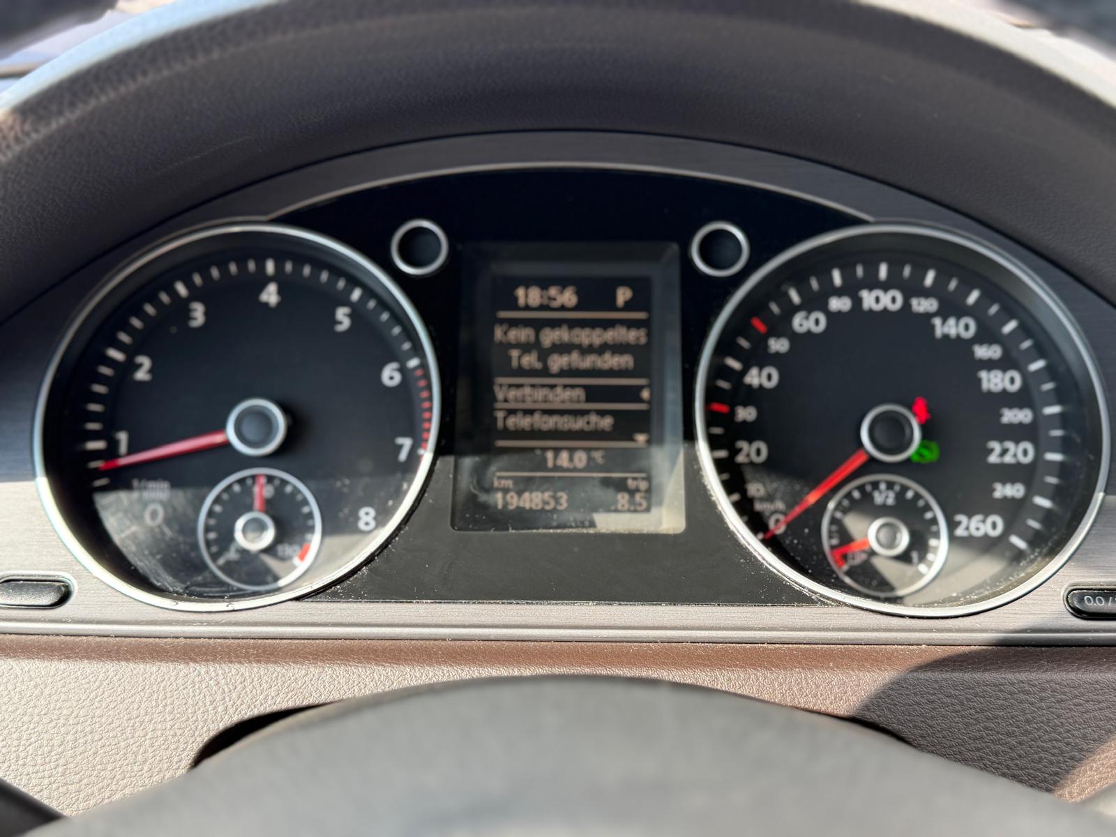 VW Passat Variant 2.0 TSI Comfortline-image-9