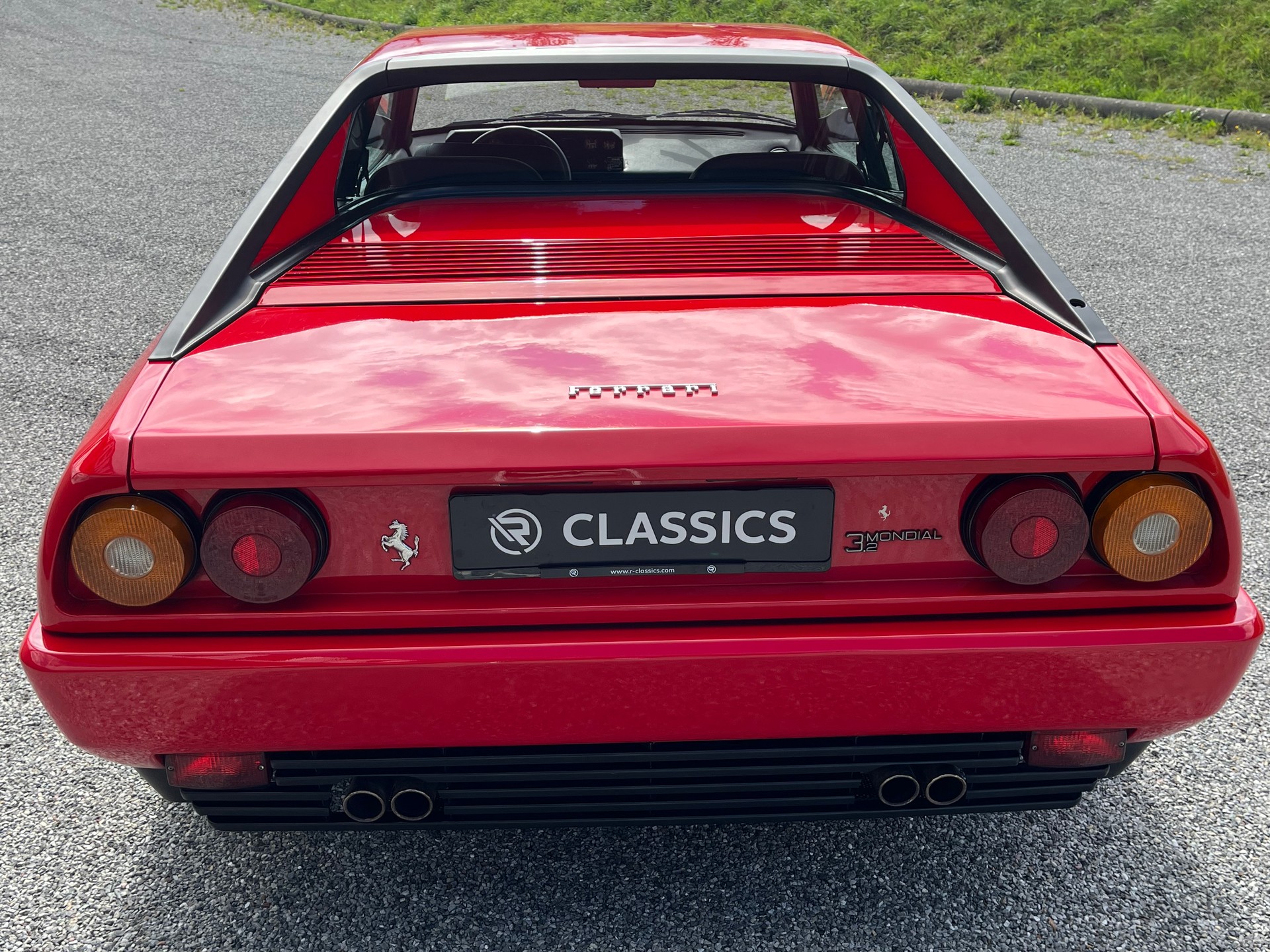 FERRARI Mondial Coupé 3.2 QV-showroom-element-3