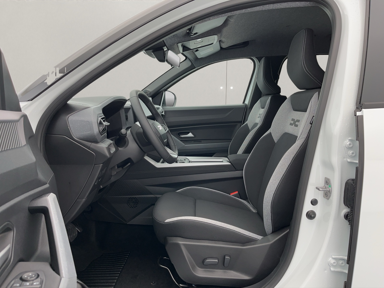 DACIA Bigster 1.8 Hybrid Journey-image-7
