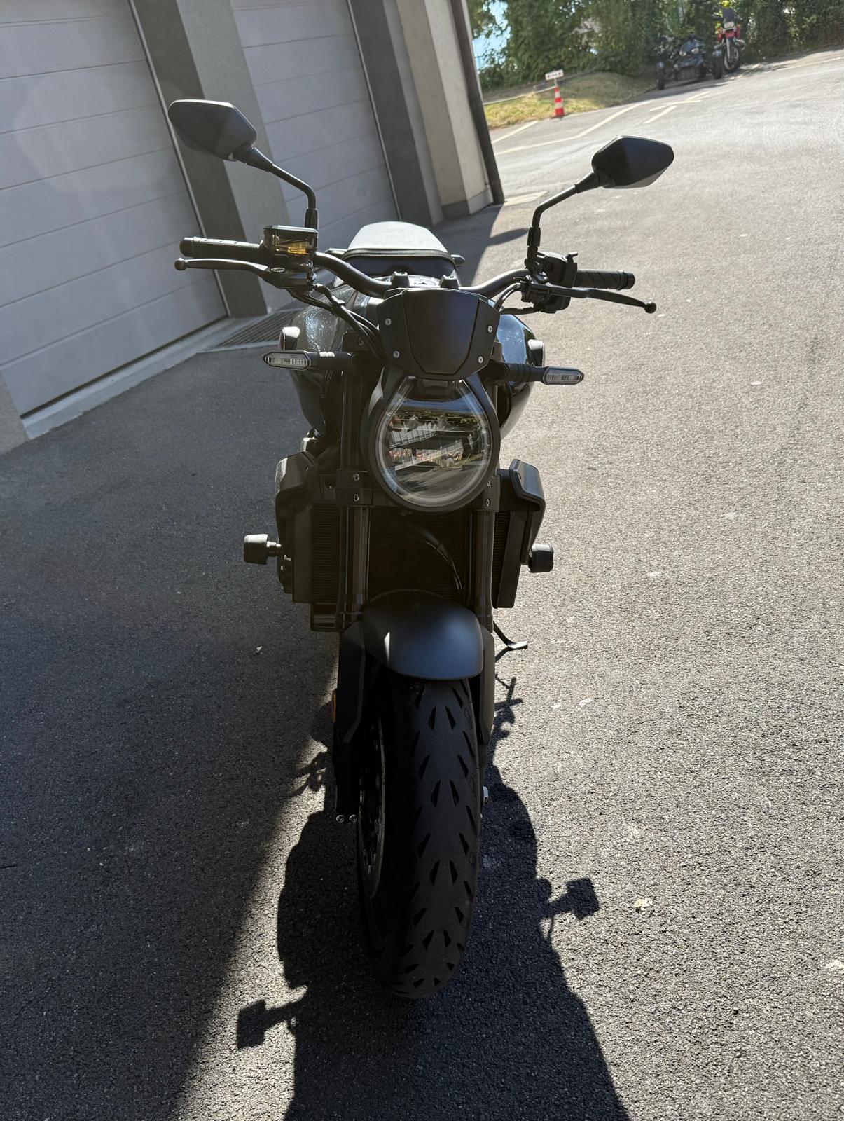 HONDA CB 1000 R Black Edition-image-6