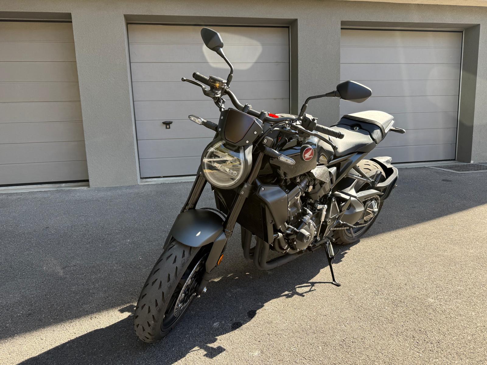 HONDA CB 1000 R Black Edition-image-0