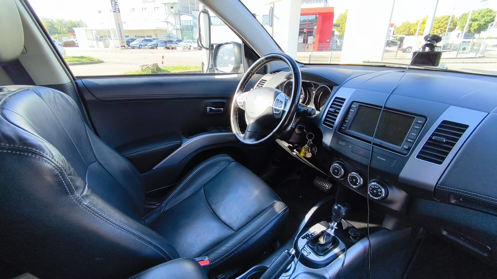 PEUGEOT 2.2 16V HDi Platinum Edt. EGS-image-4