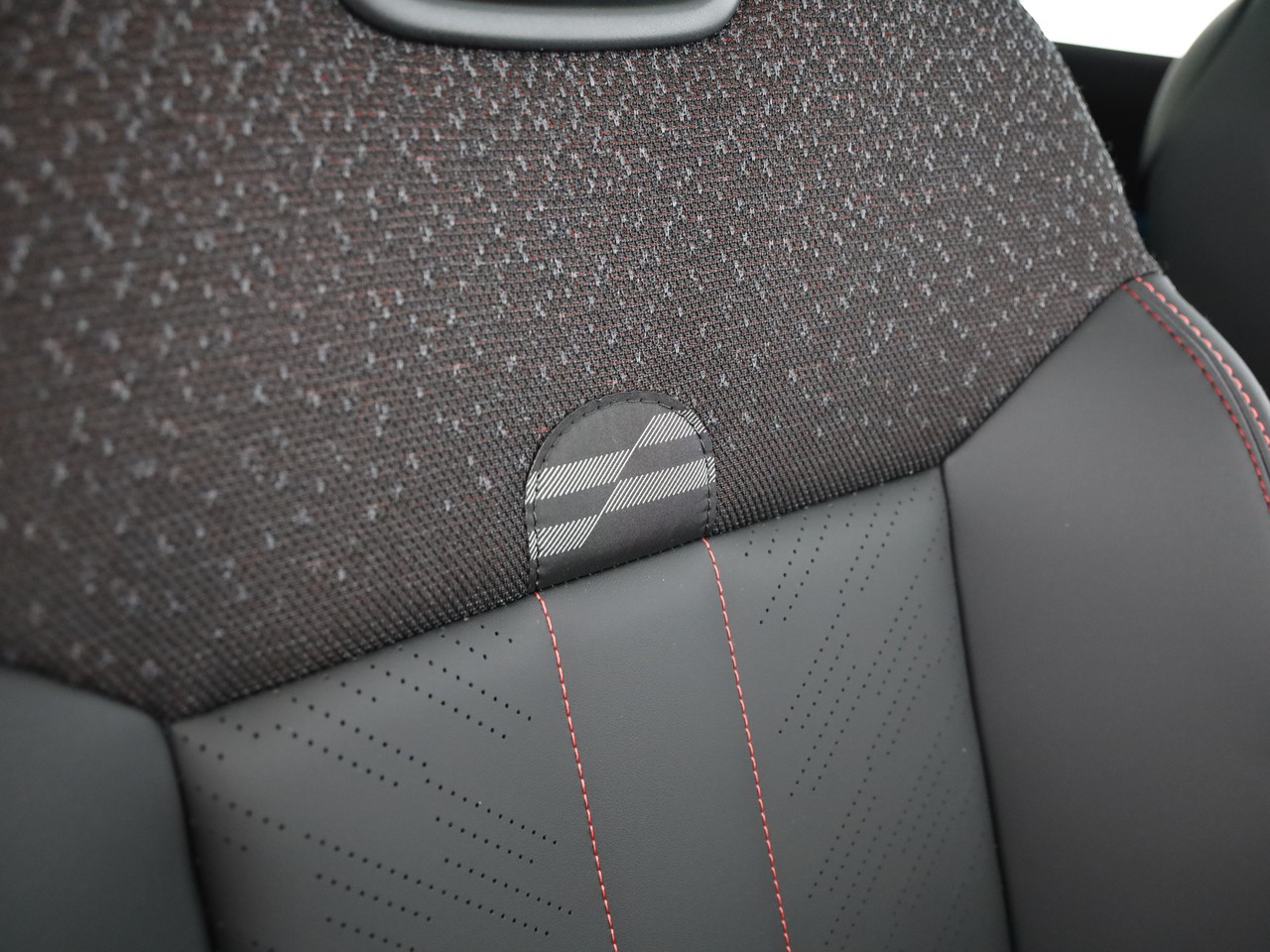 MINI Cooper S DKG-image-13