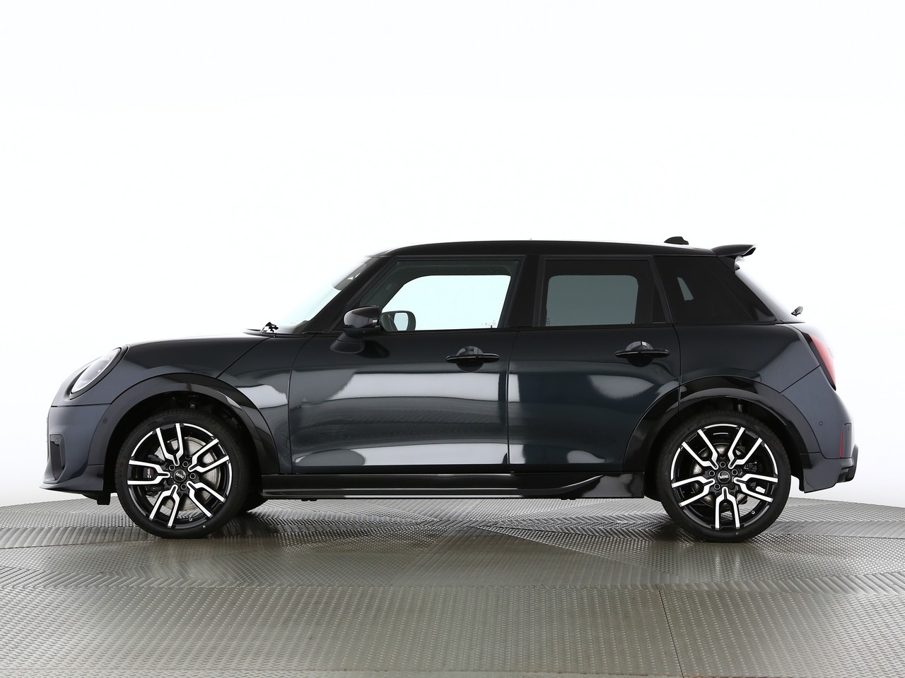MINI Cooper S DKG-showroom-element-2