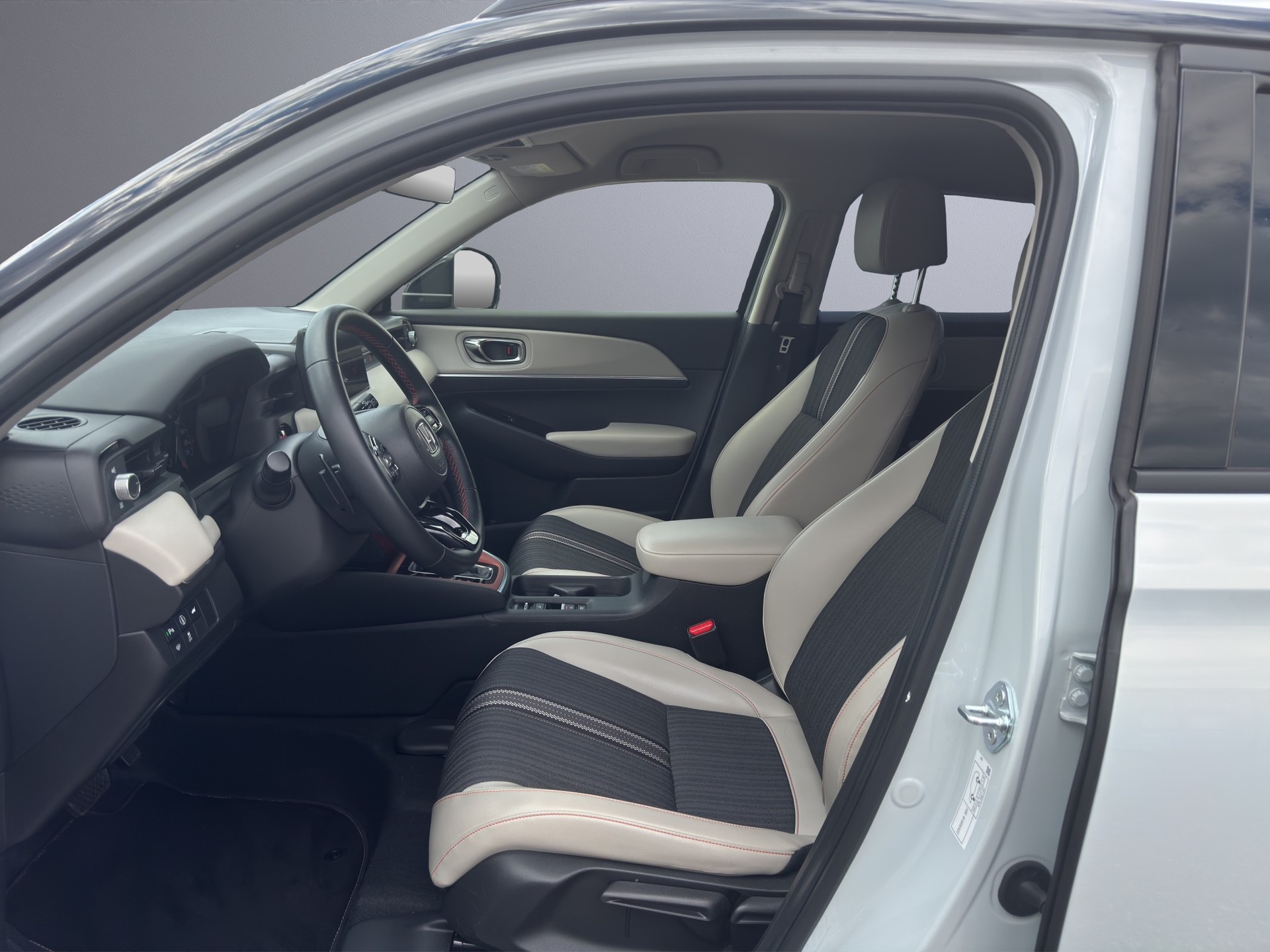 HONDA HR-V 1.5 i-MMD Advance Style-image-10