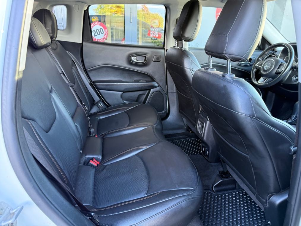 JEEP Compass 1.4 Turbo Limited AWD 9ATX-image-10