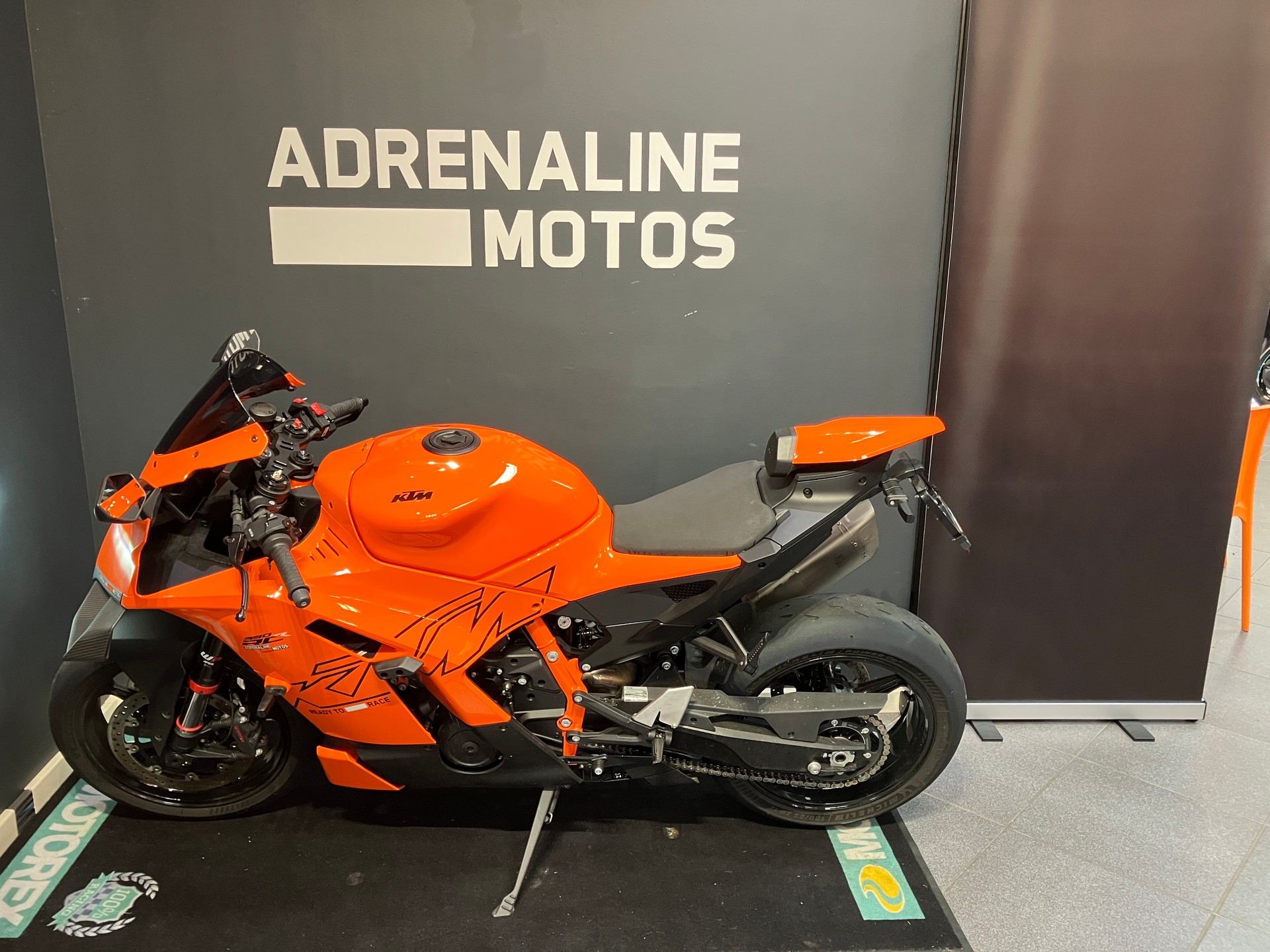 KTM 990 RC R-image-3