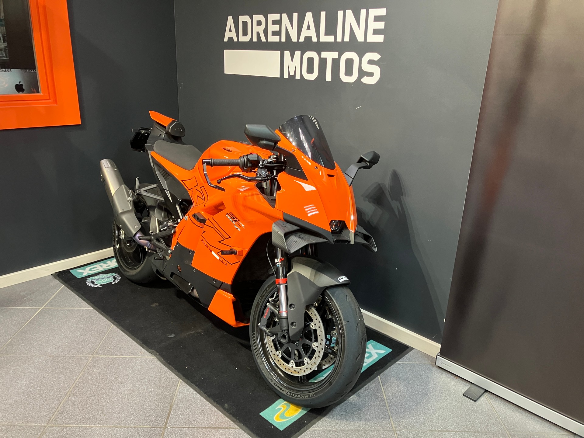 KTM 990 RC R-image-2