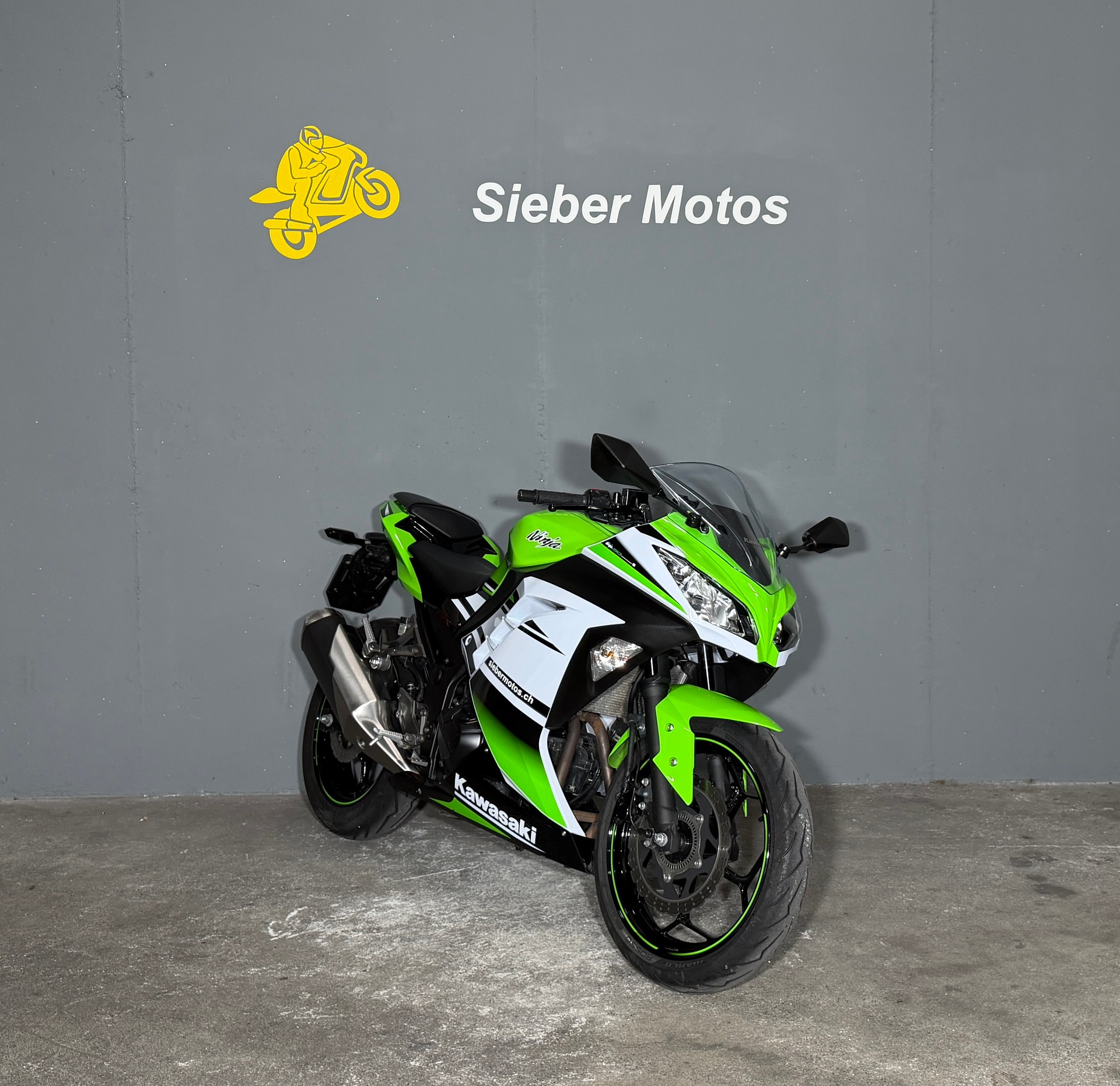 KAWASAKI Ninja 300 ABS-image-1