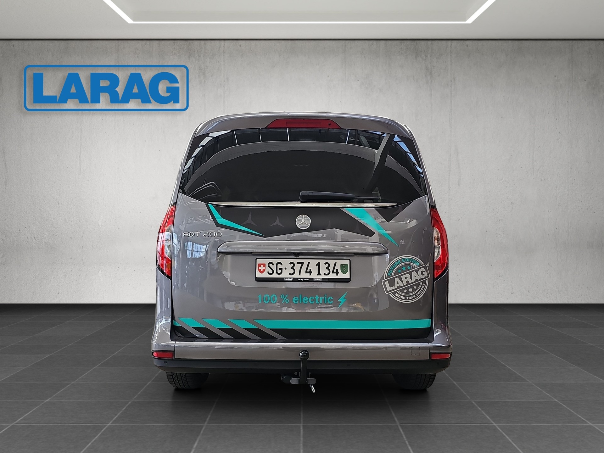 MERCEDES-BENZ EQT Standard-image-3