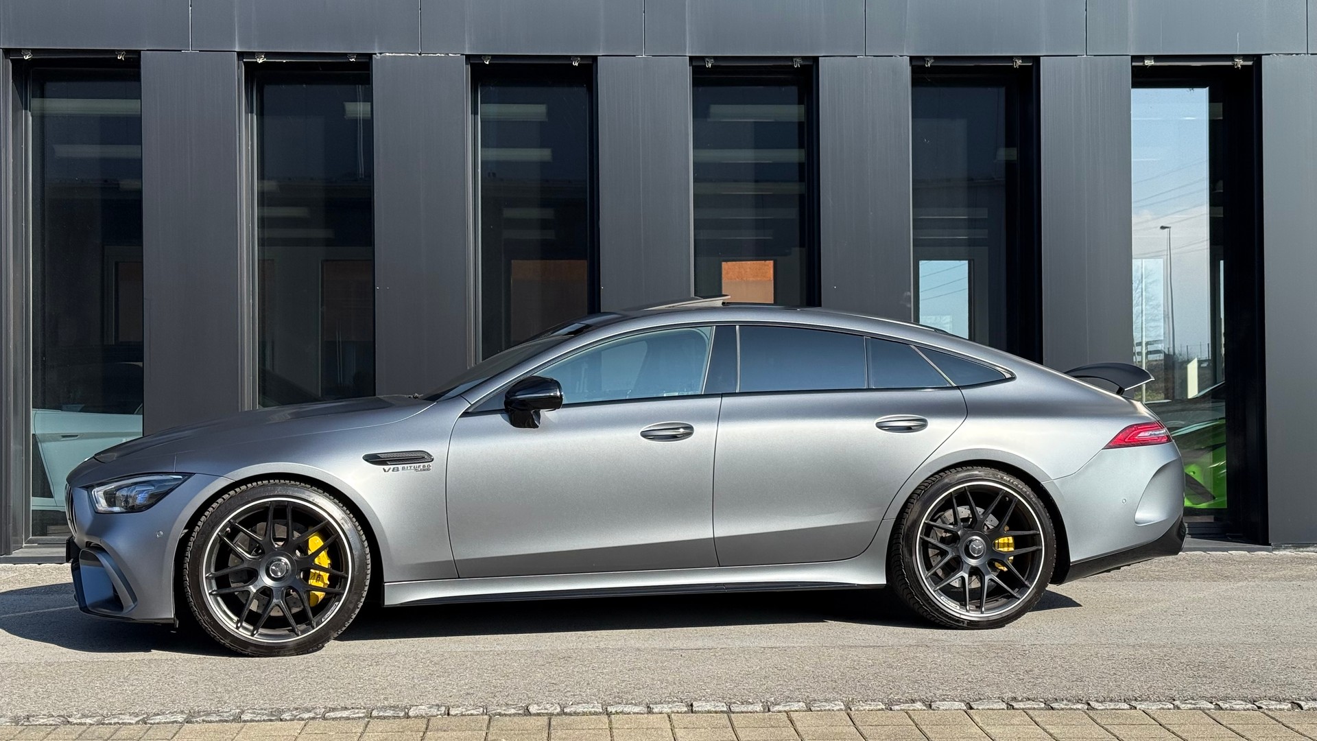 MERCEDES-BENZ AMG GT 4 63 S 4Matic+ Speedshift ♦️Neupreis CHF 243`459.-♦️-showroom-element-3