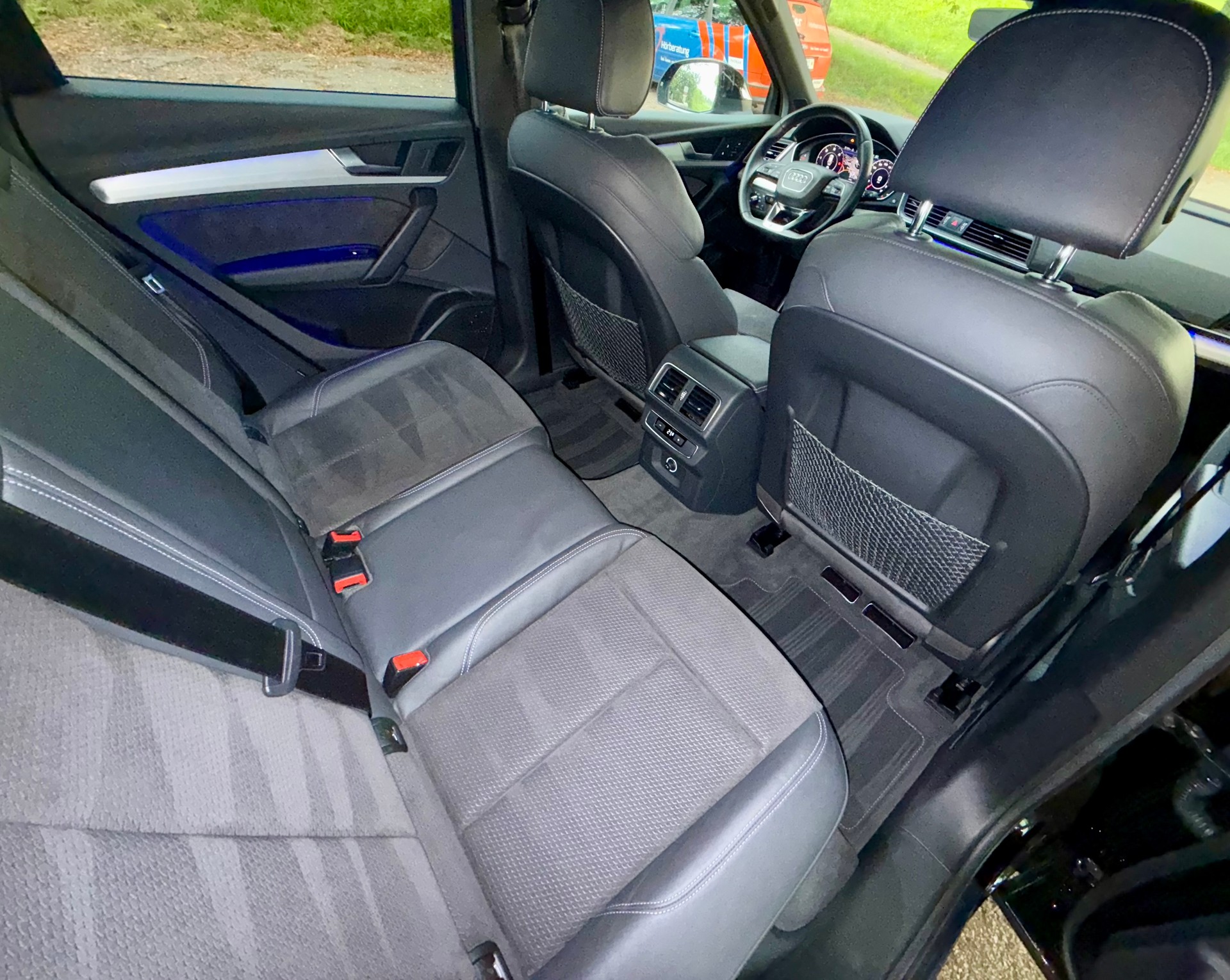 AUDI Q5 3.0 TDI sport quattro *S LINE*-image-30