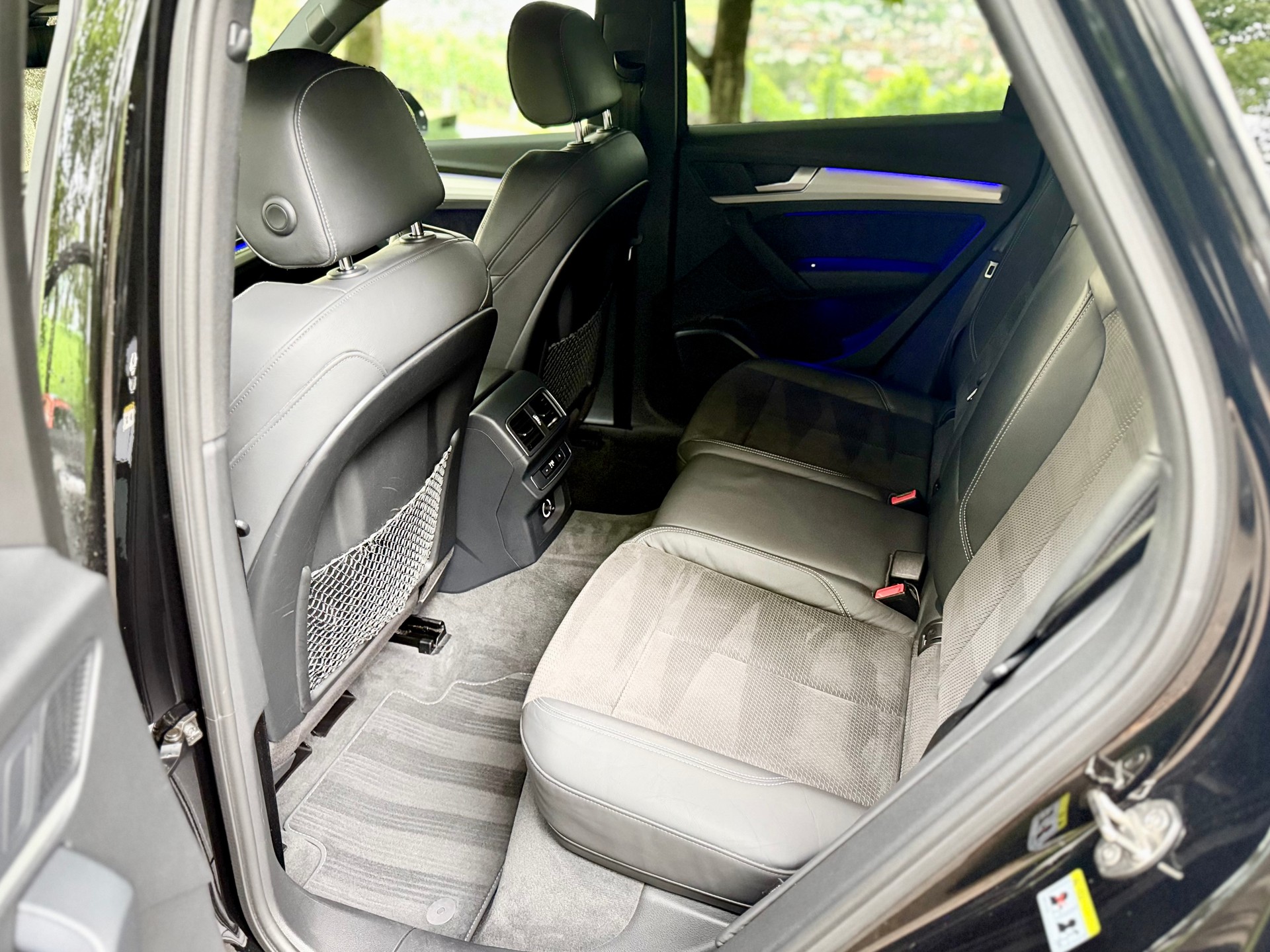 AUDI Q5 3.0 TDI sport quattro *S LINE*-image-29