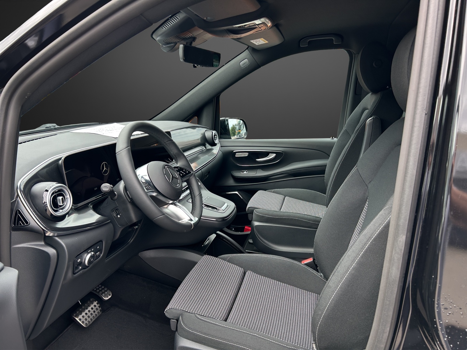 MERCEDES-BENZ V 300 d lang 4Matic 9G-Tronic-image-6