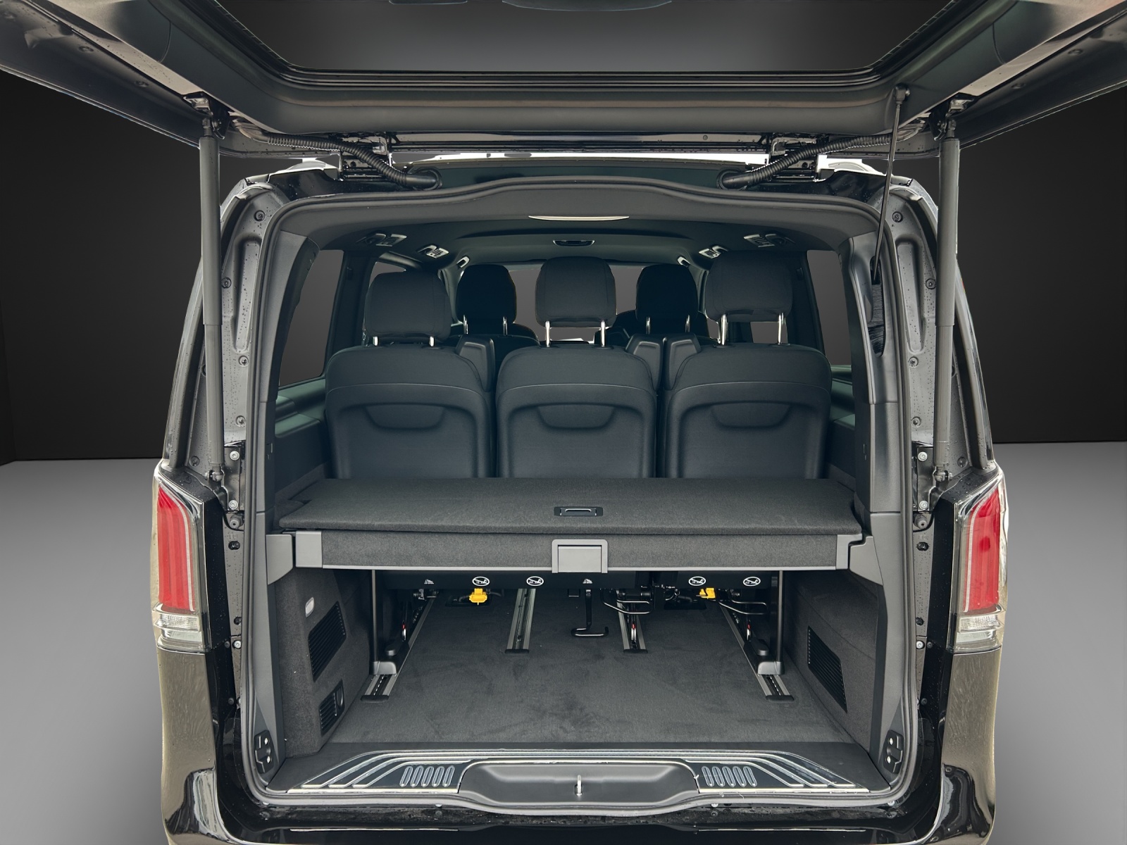 MERCEDES-BENZ V 300 d lang 4Matic 9G-Tronic-image-10