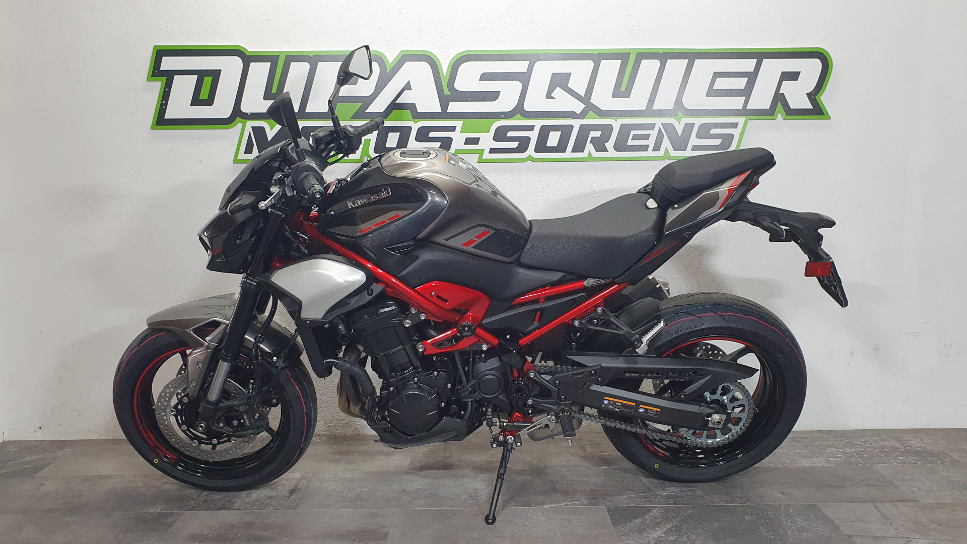 KAWASAKI Z 900-image-4
