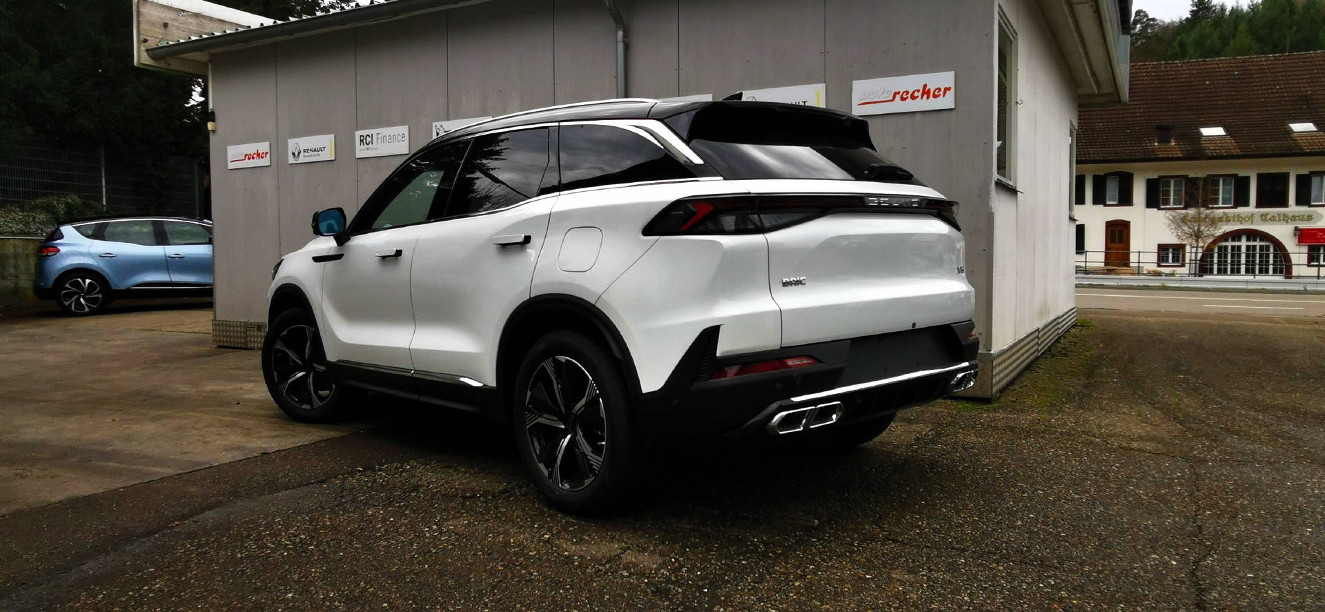 BAIC X7 1.5i Turbo Premium-image-2