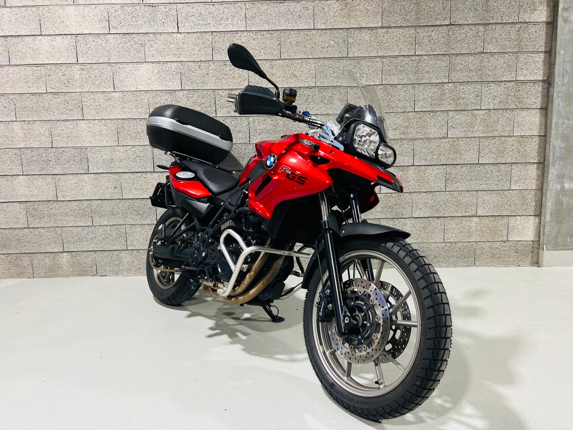 BMW GS 700 ABS-image-1