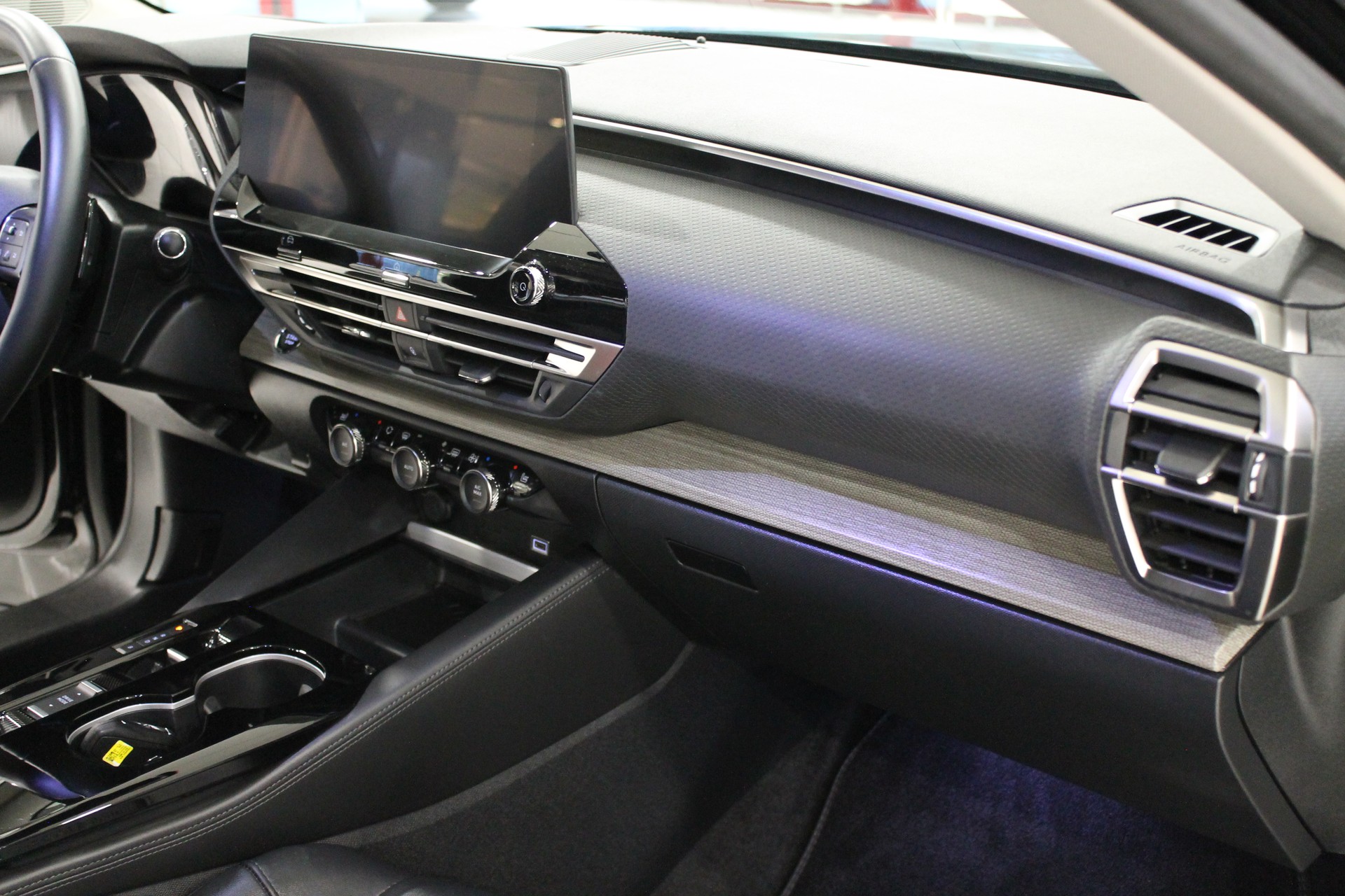 CITROEN C5 X 1.6i PHEV Shine Pack e-EAT8-image-9