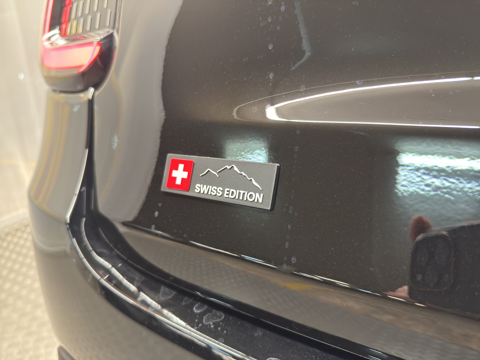 FIAT 600 1.2 Hybrid Swiss Edition-image-13