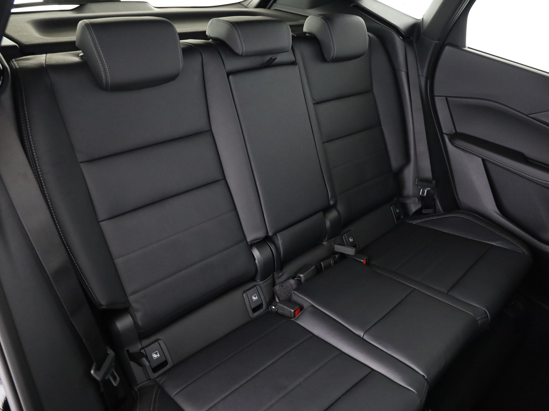 BMW 223i xDrive SDKG Active Tourer-image-15