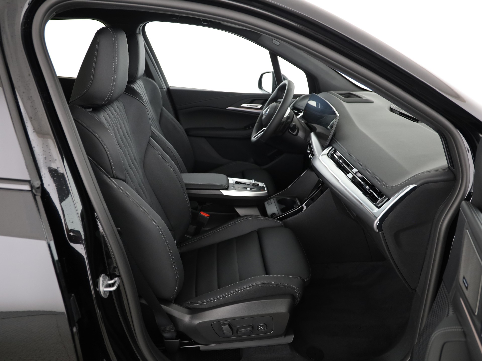 BMW 223i xDrive SDKG Active Tourer-image-14