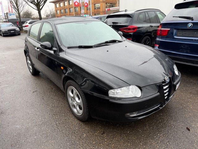 ALFA ROMEO 147 1.6 TS 16V Progression-showroom-element-2
