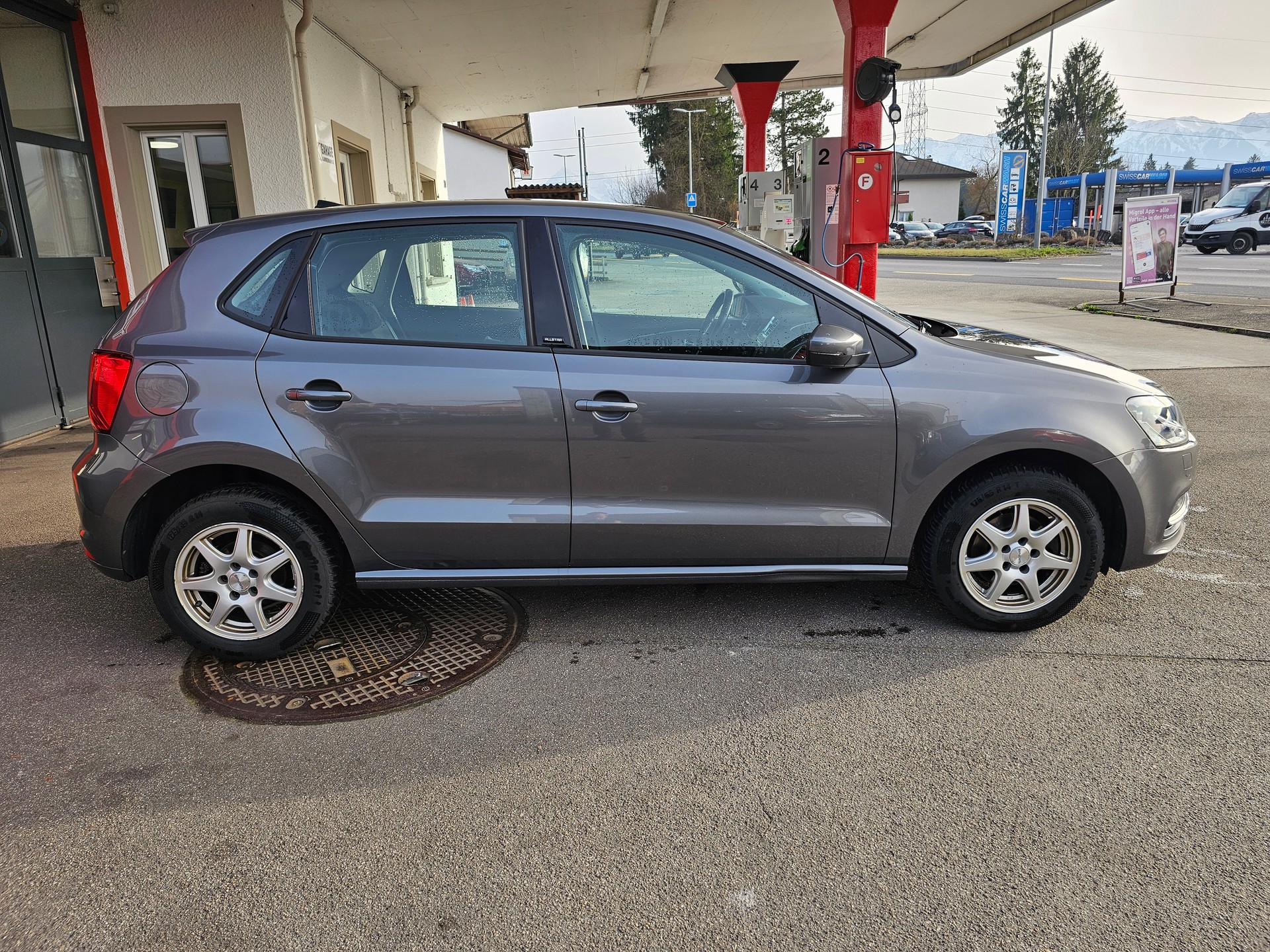 VW Polo 1.2 TSI BMT Comfortline-image-2