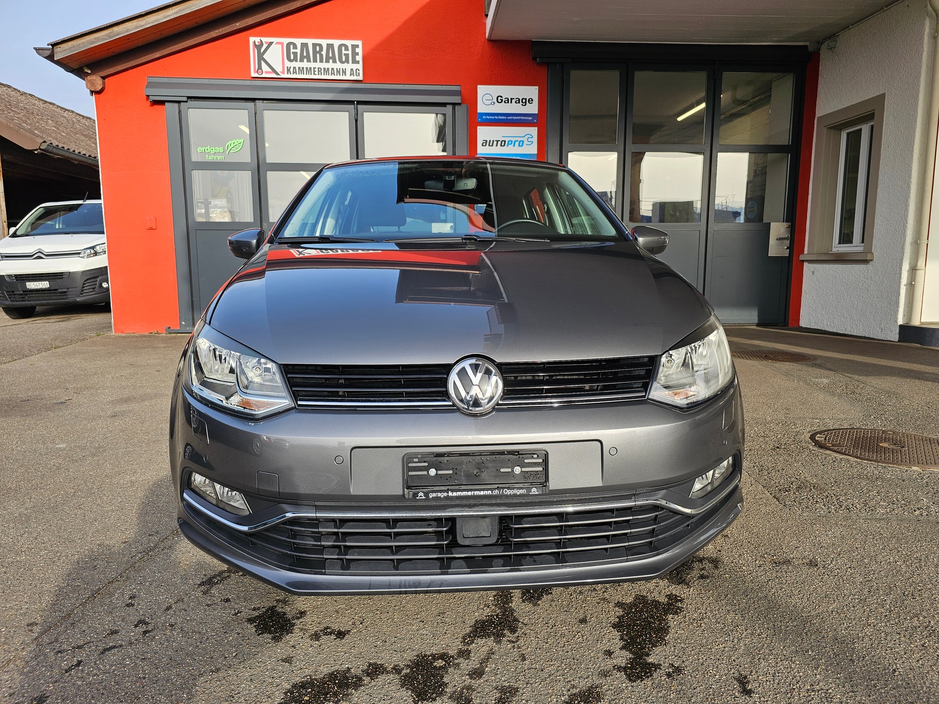 VW Polo 1.2 TSI BMT Comfortline-image-1