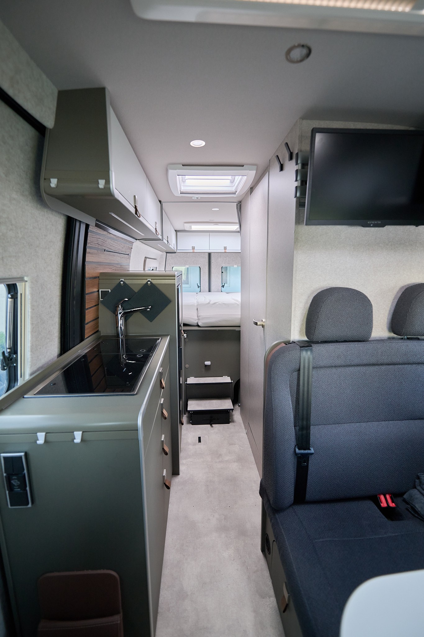 HYMER Grand Canyon S 700 4x4-image-4