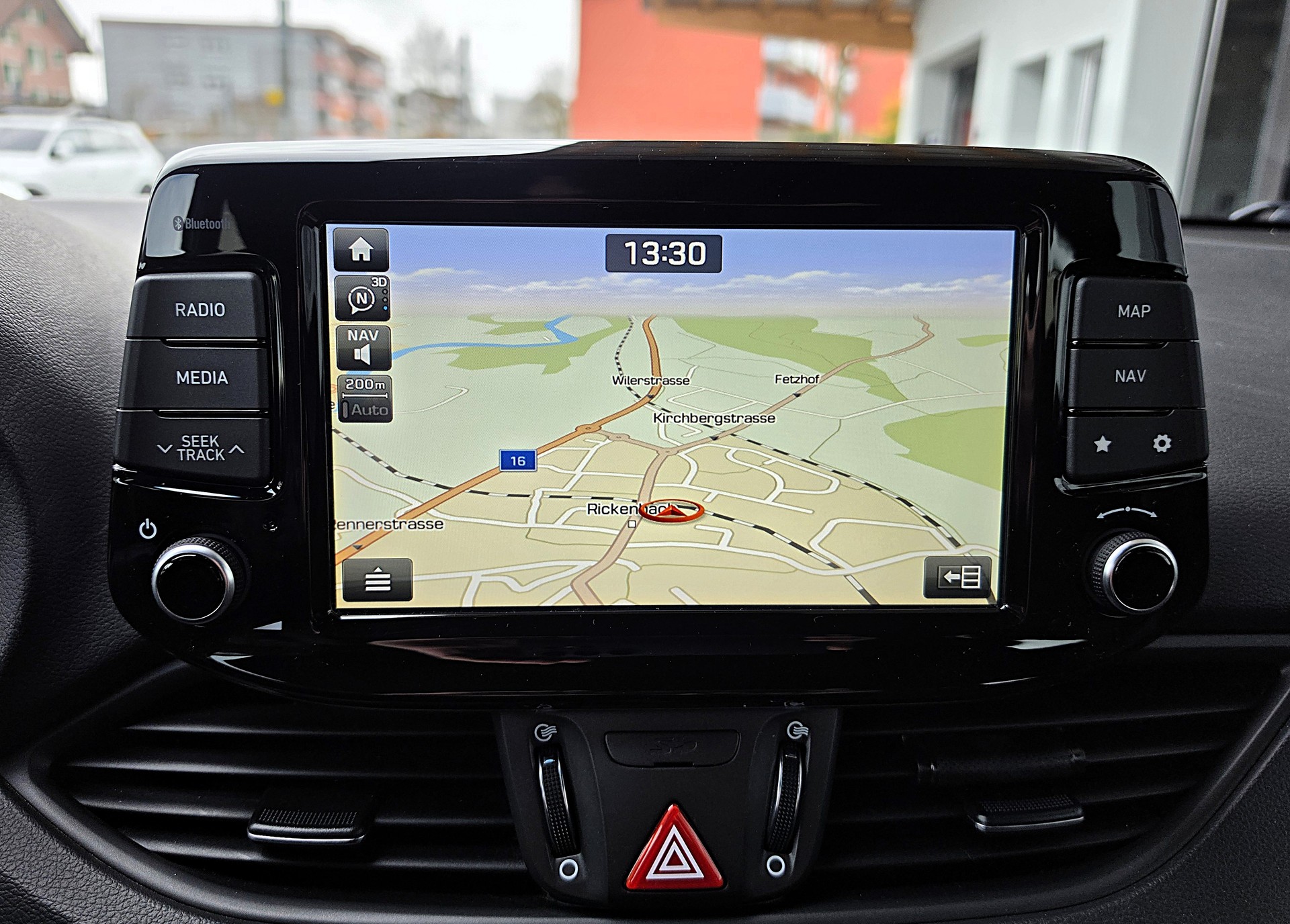 HYUNDAI i30 1.4 T-GDi N-Line DCT-image-14