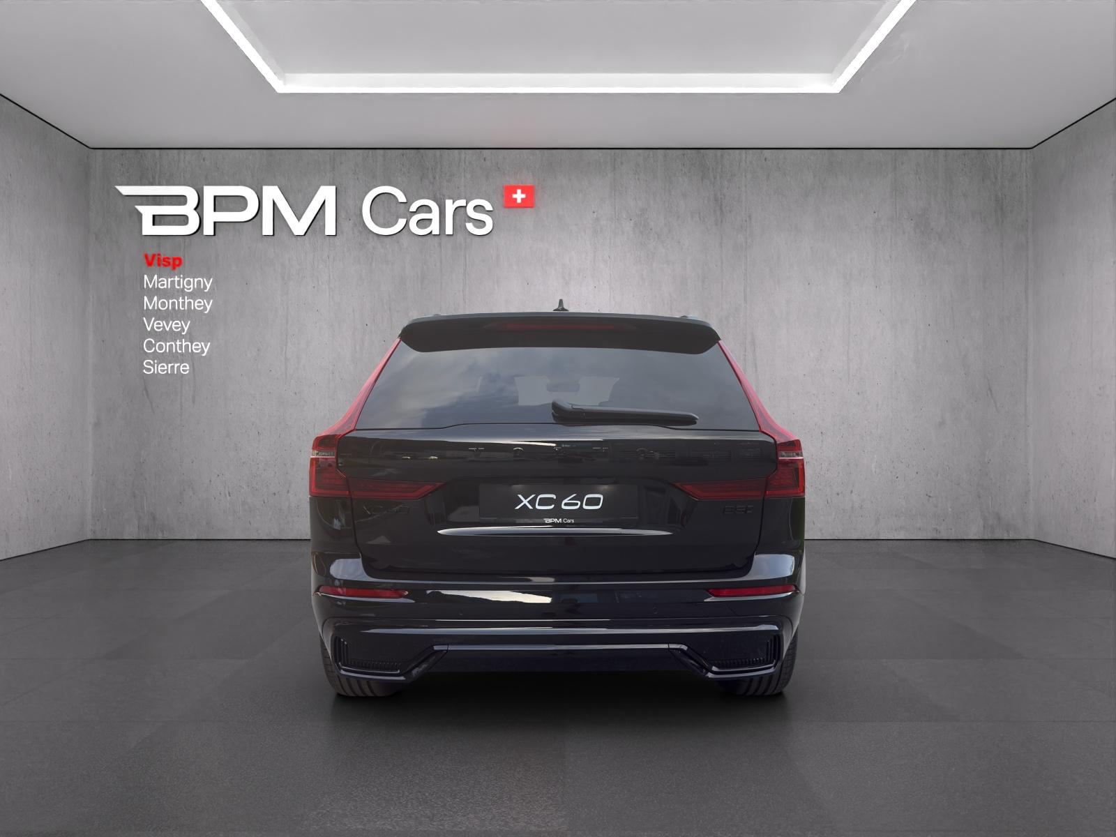 VOLVO XC60 B5 Benzin Mild Hybrid AWD Black Edition Geartronic-showroom-element-3