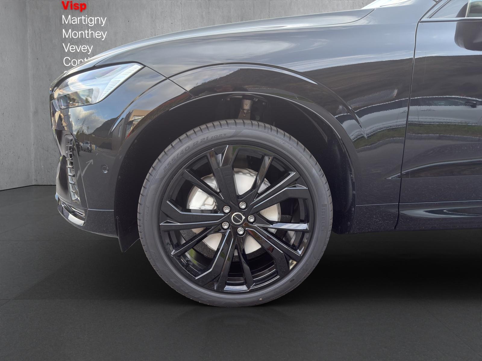VOLVO XC60 B5 Benzin Mild Hybrid AWD Black Edition Geartronic-image-6