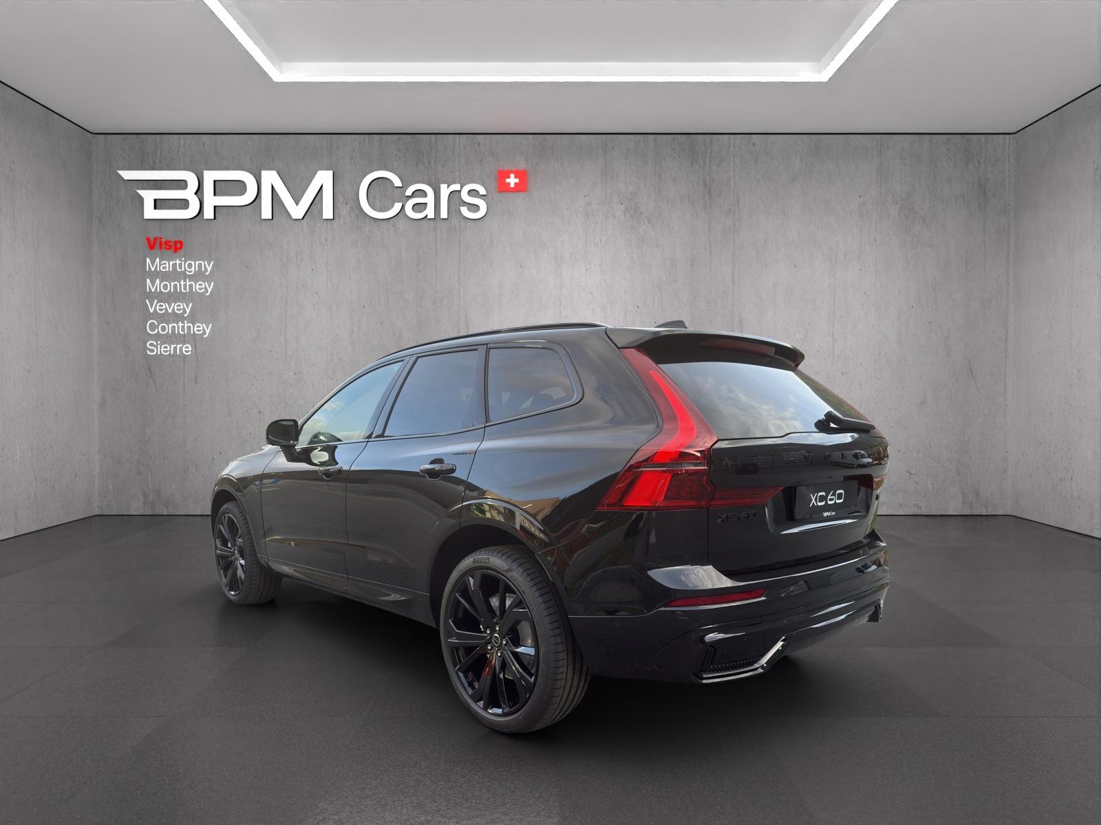 VOLVO XC60 B5 Benzin Mild Hybrid AWD Black Edition Geartronic-showroom-element-2
