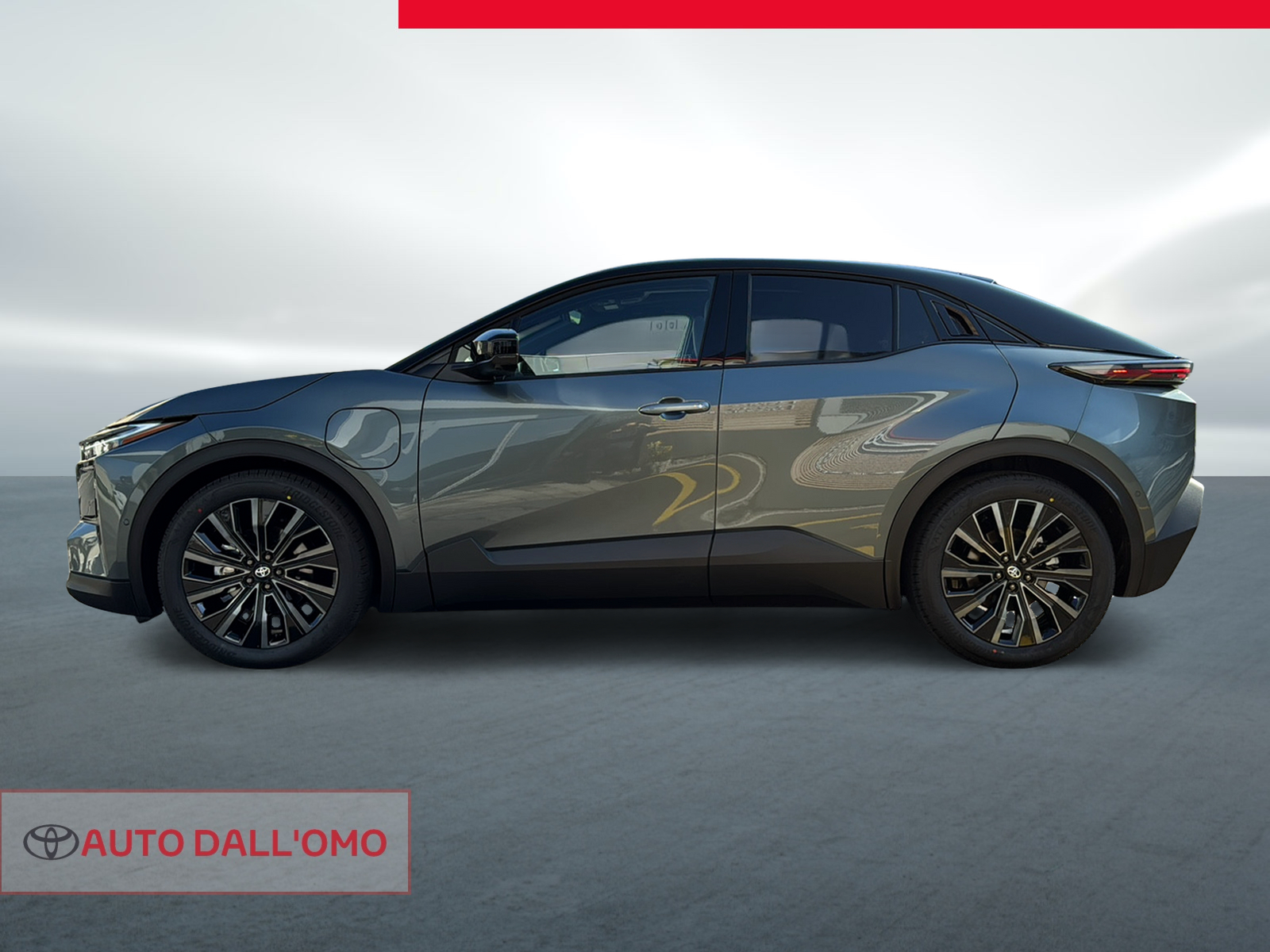 TOYOTA C-HR+ 77 kWh Premium AWD-showroom-element-3