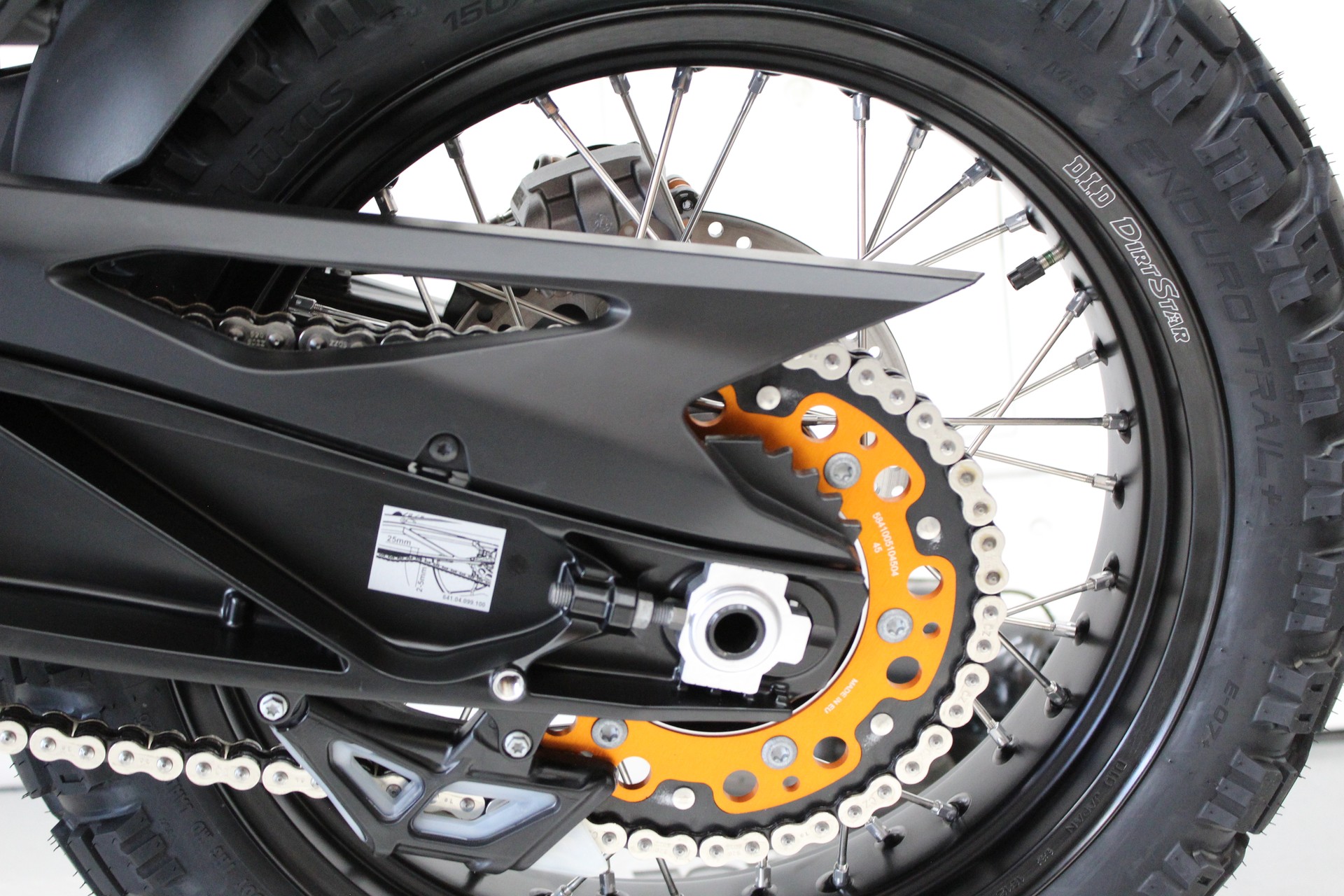 KTM 890 Adventure R Rally-image-8