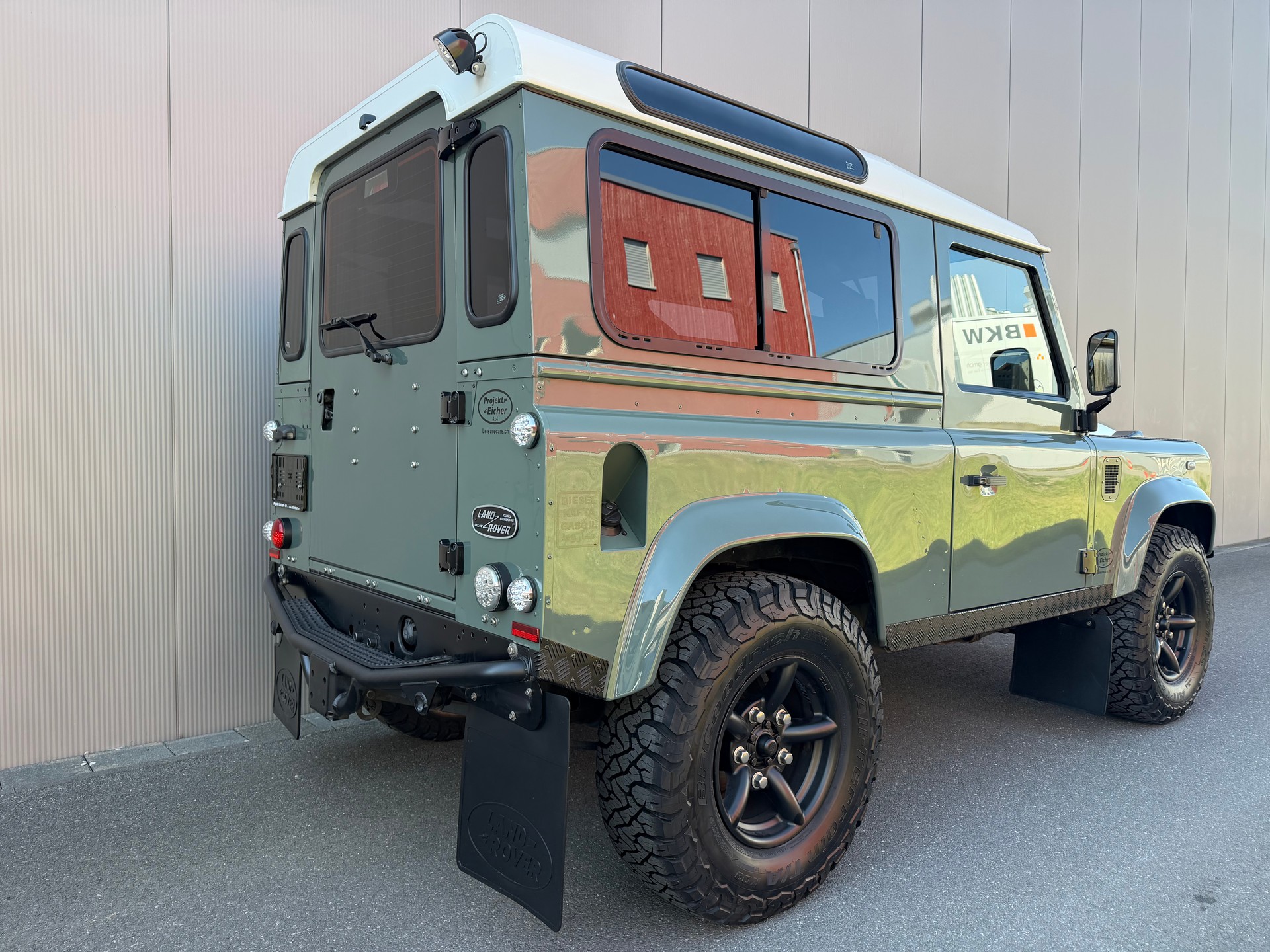 LAND ROVER Defender 90 TD4 RECARO Special-image-4