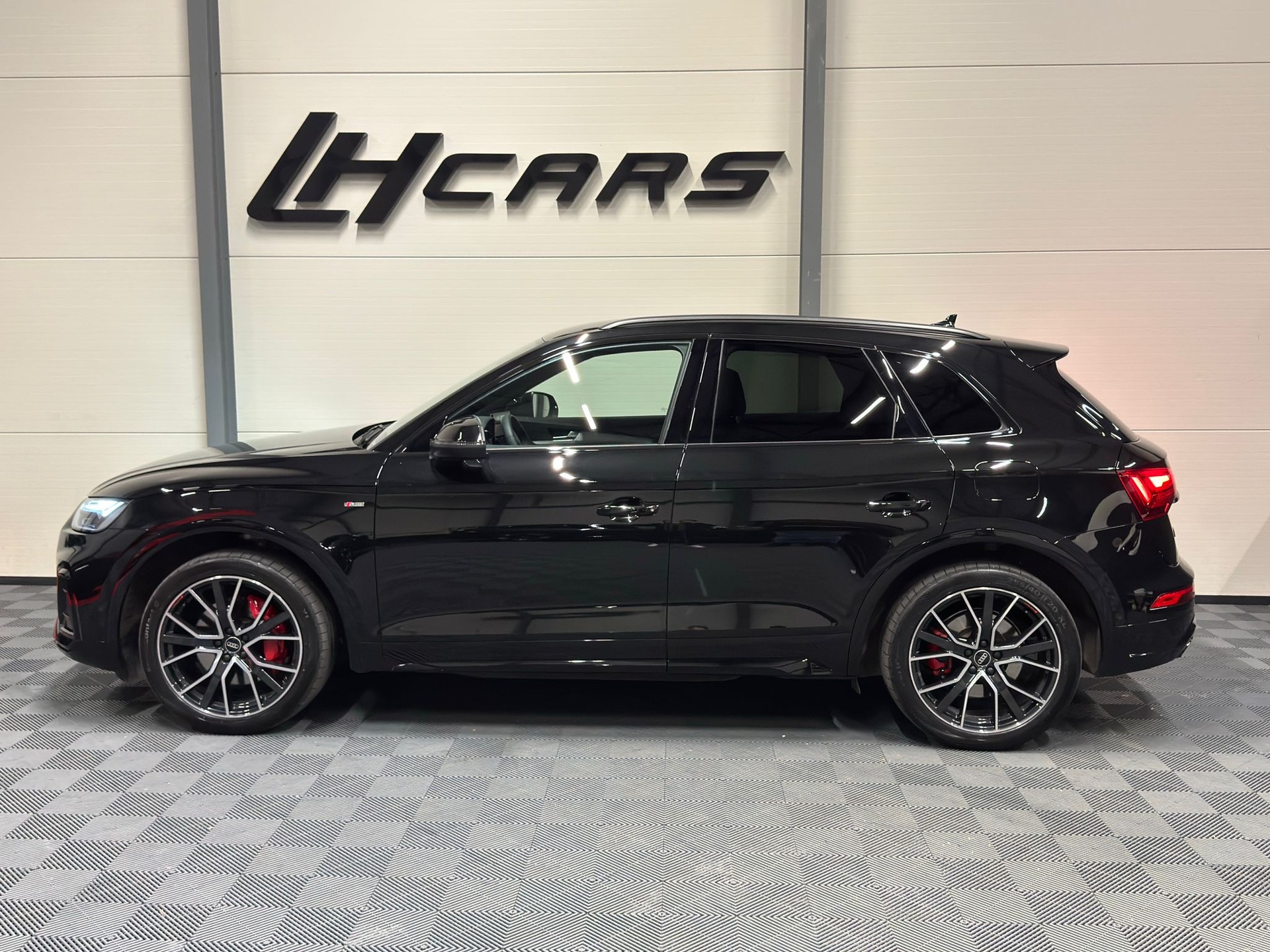 AUDI Q5 2.0 50 TFSI e S Line quattro S-Tronic-image-1