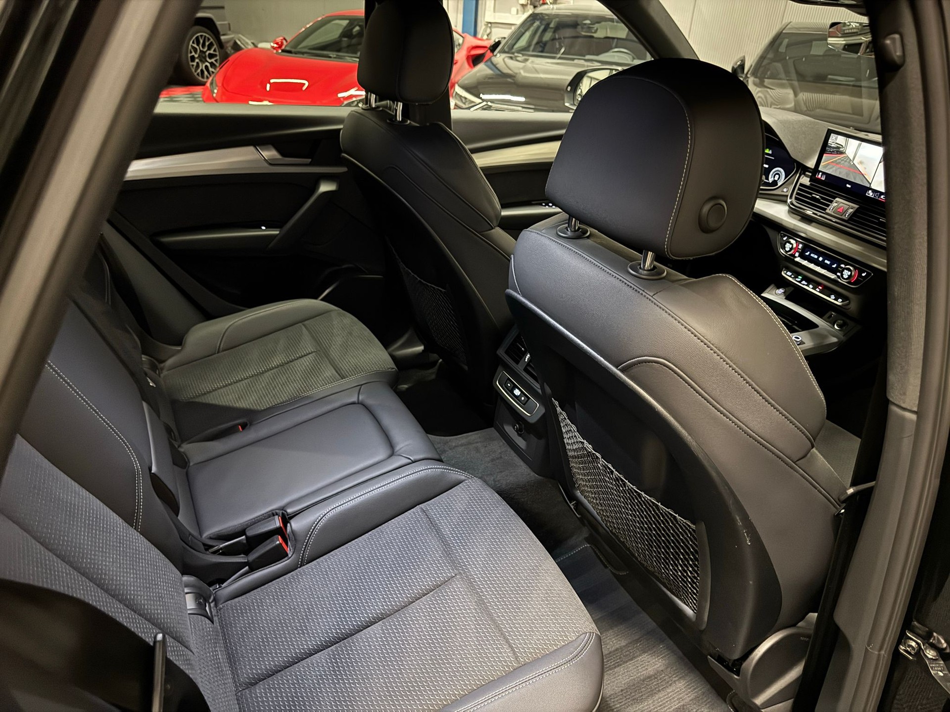 AUDI Q5 2.0 50 TFSI e S Line quattro S-Tronic-image-13