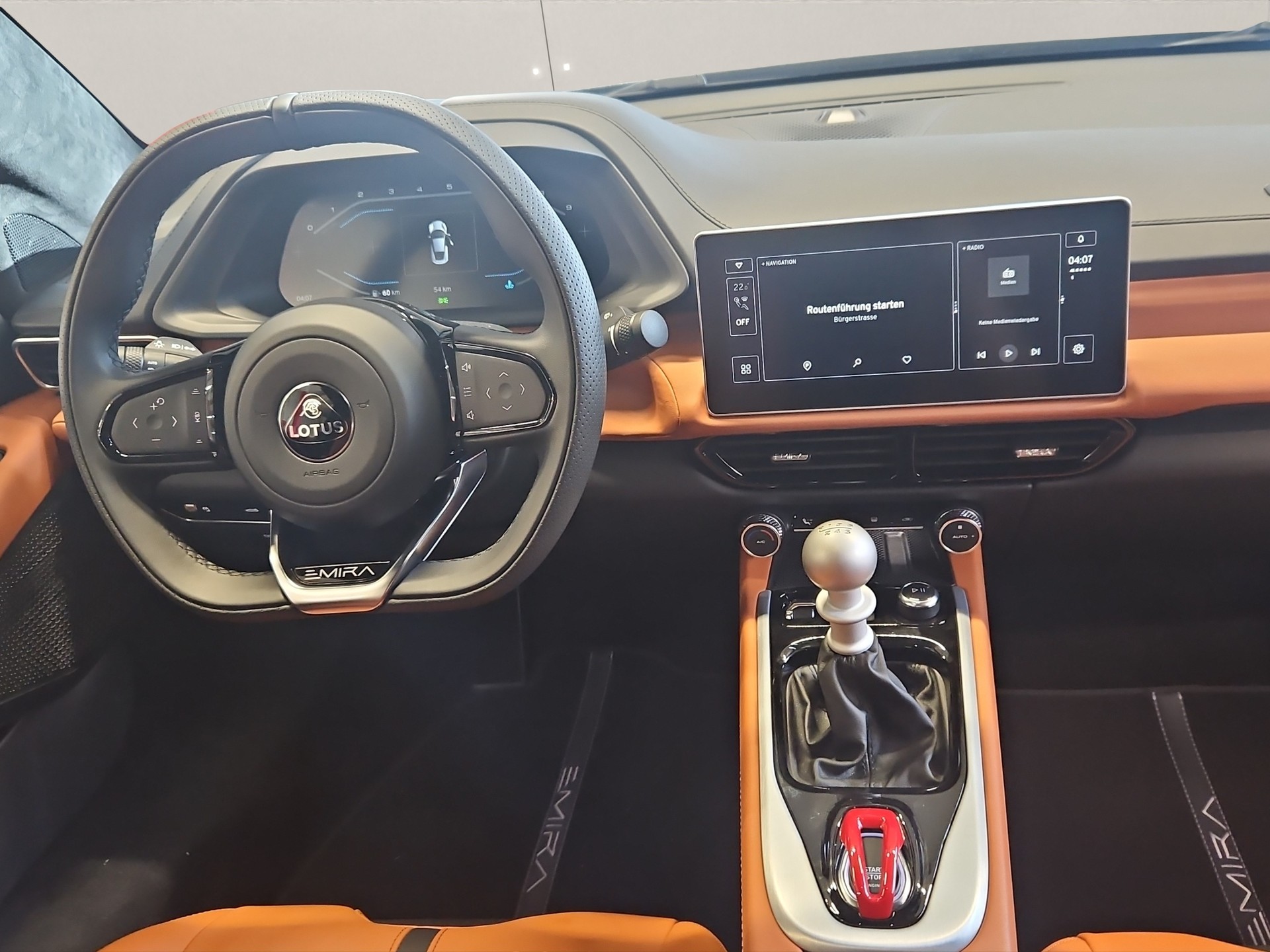 LOTUS Emira 3.5 V6 First Edition-image-9