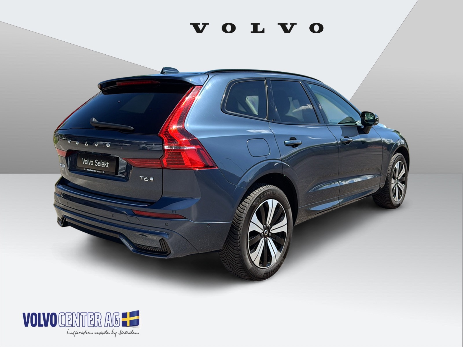 VOLVO XC60 2.0 T6 TE Plus Dark eAWD-showroom-element-3