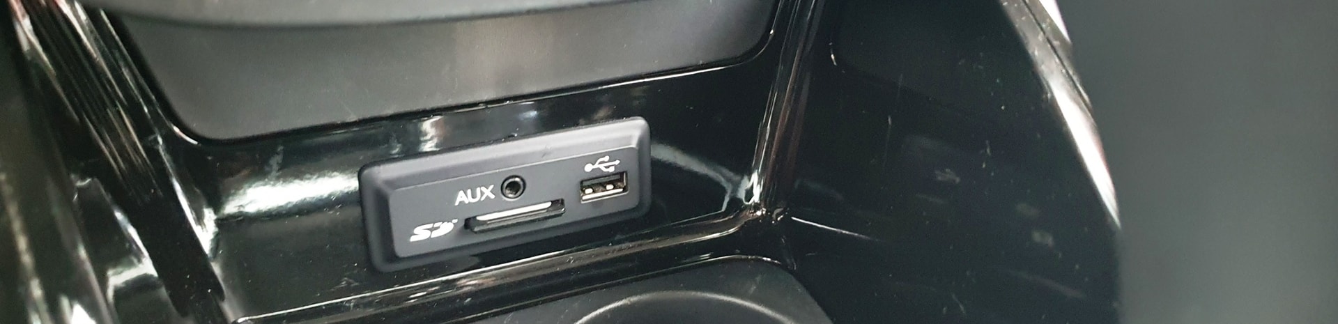 RENAULT Mégane Grandtour 1.2 16V Turbo Bose EDC-image-15